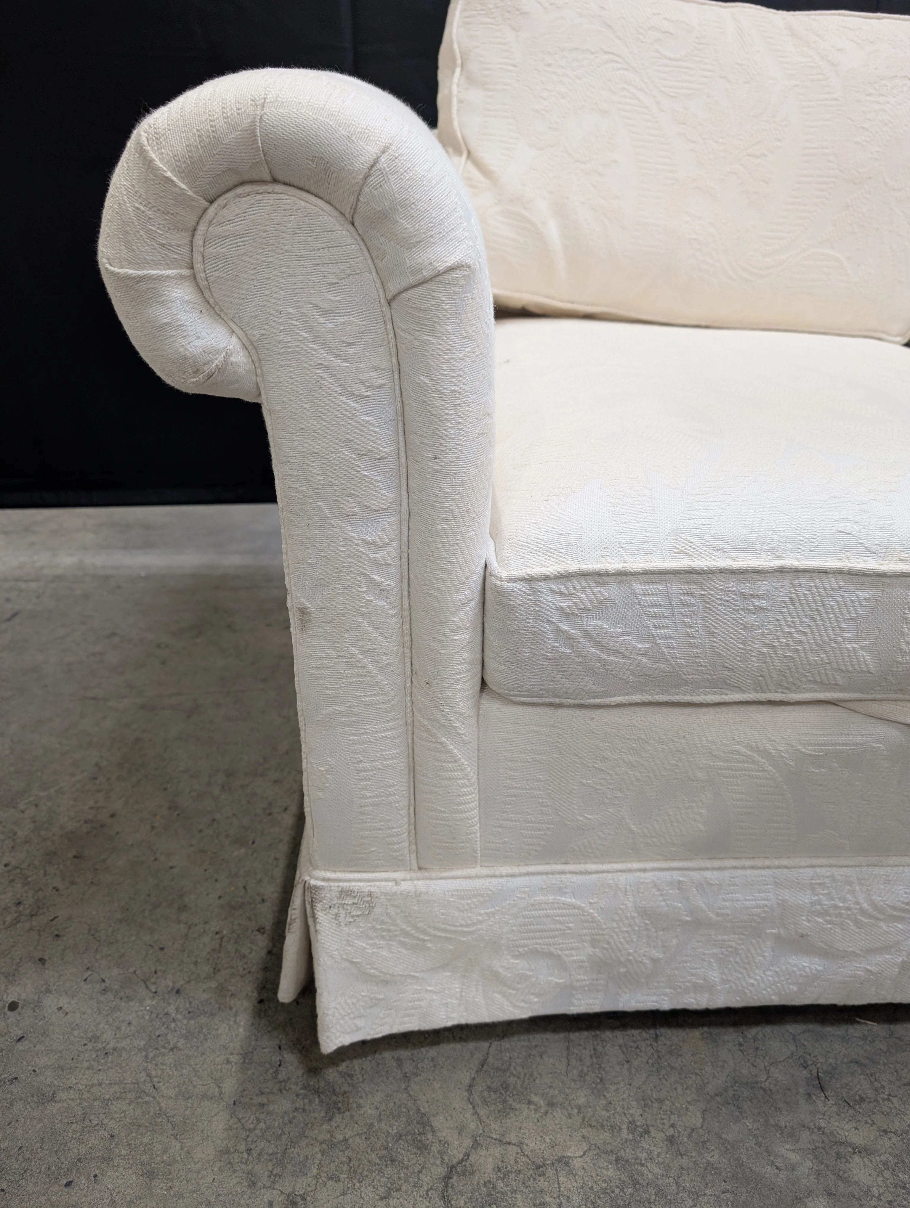 DREXEL Heritage Cream Loveseat - Image 2