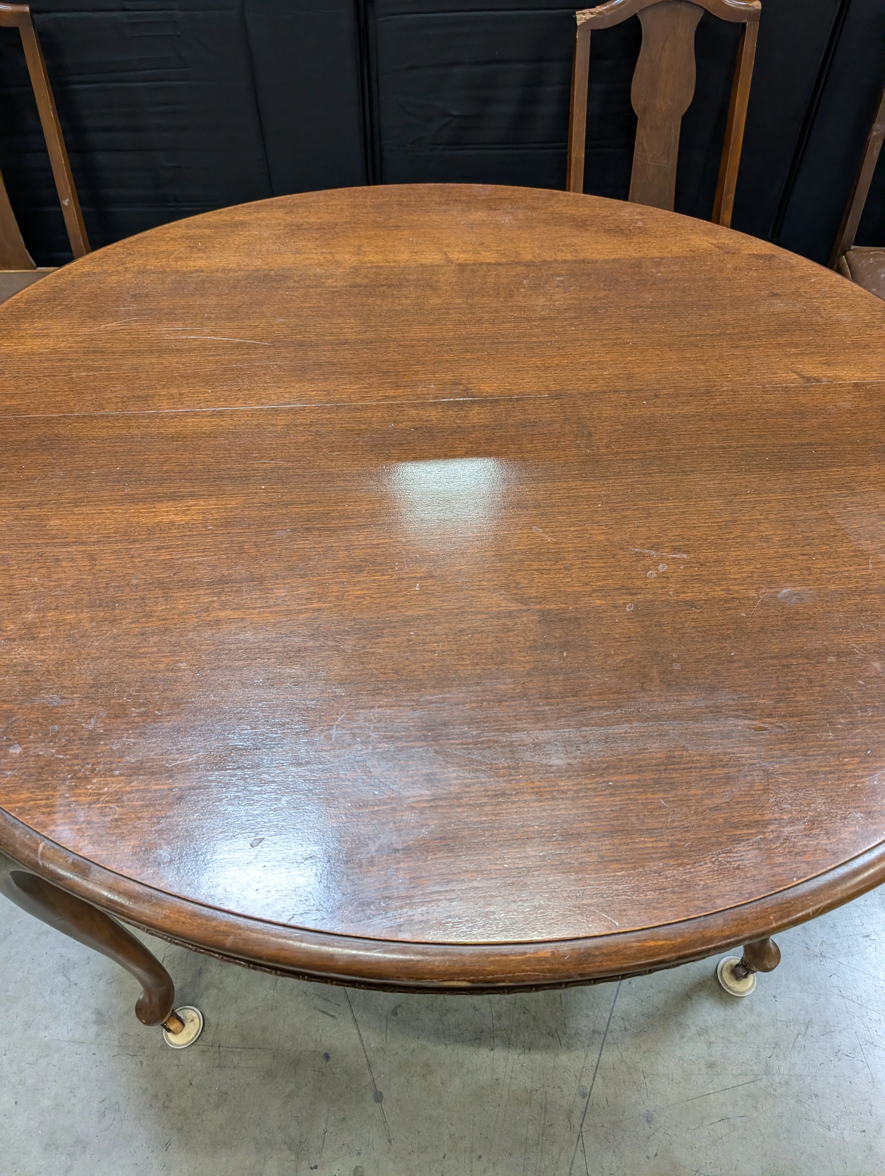 Antique Dark Wood Round Dining Table with six Dining Chairs - Image 2