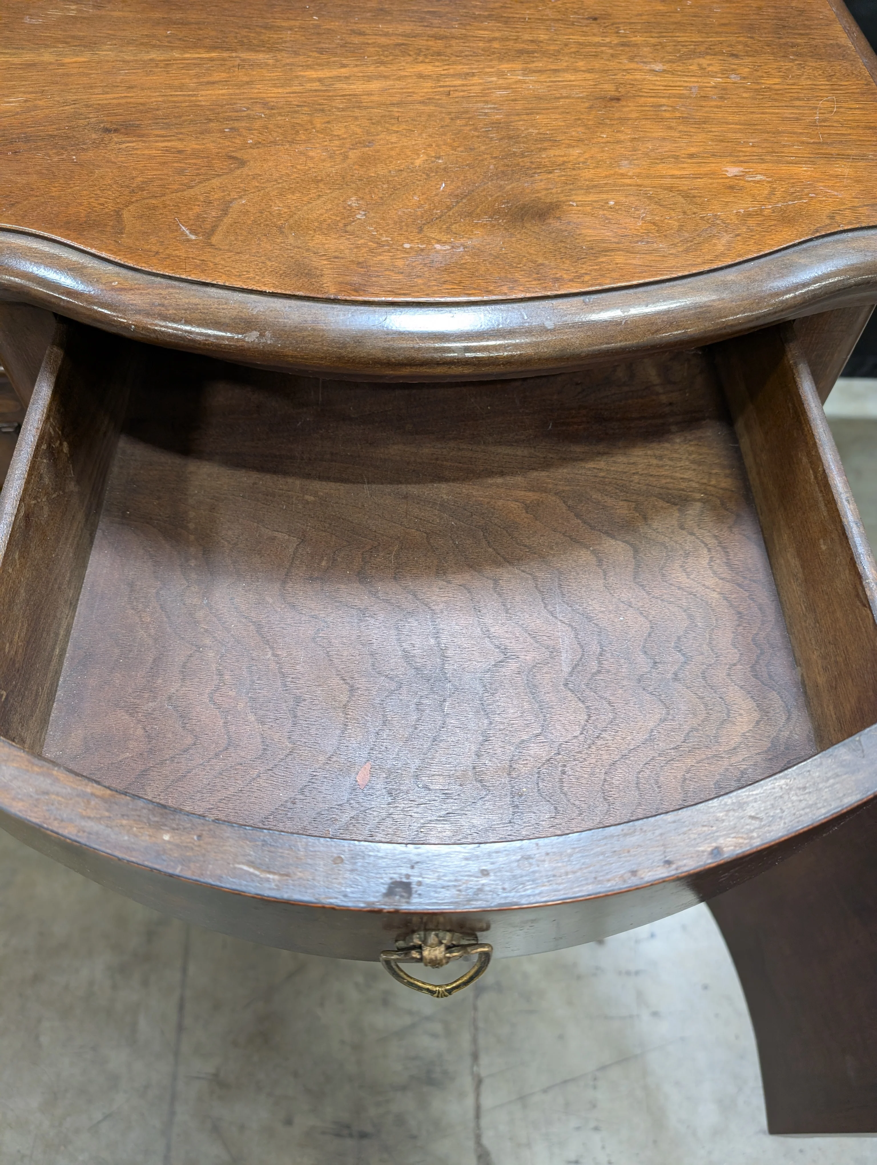 Vintage Dark Wood Sideboard with Curved Front and Cabriole Legs - Image 4