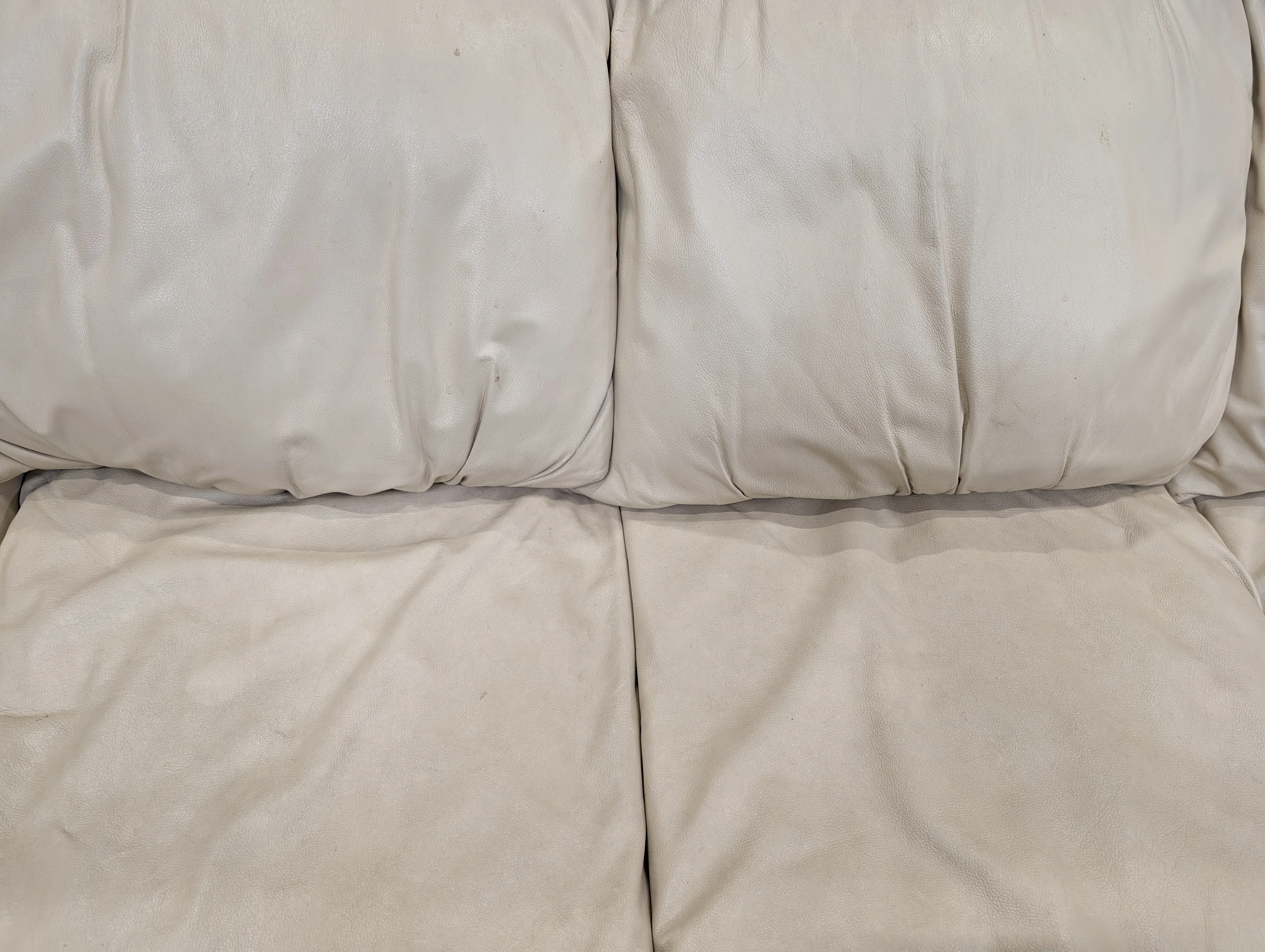 Emerson Leather Cream Sofa - Image 9