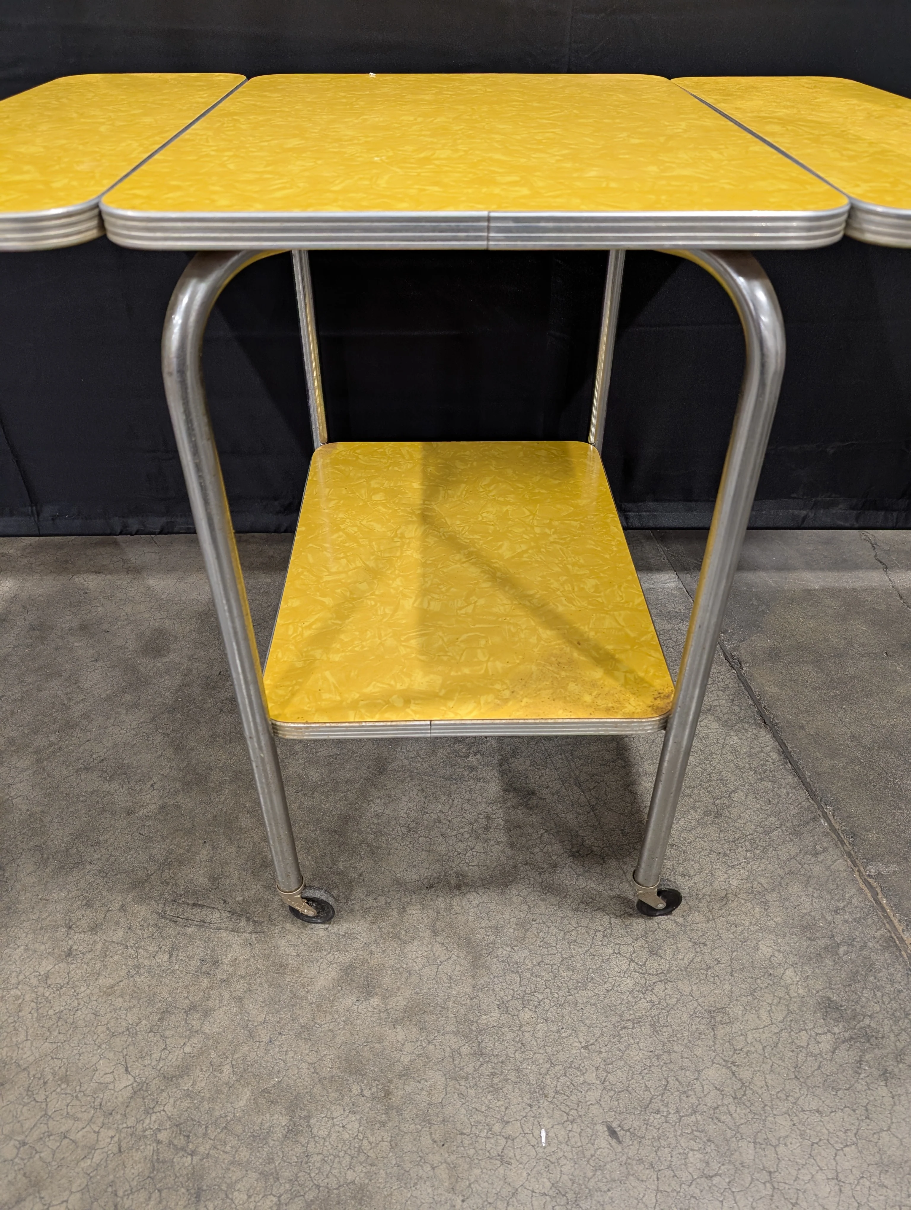 Retro Yellow Marbled Laminate Mobile Table - Image 3