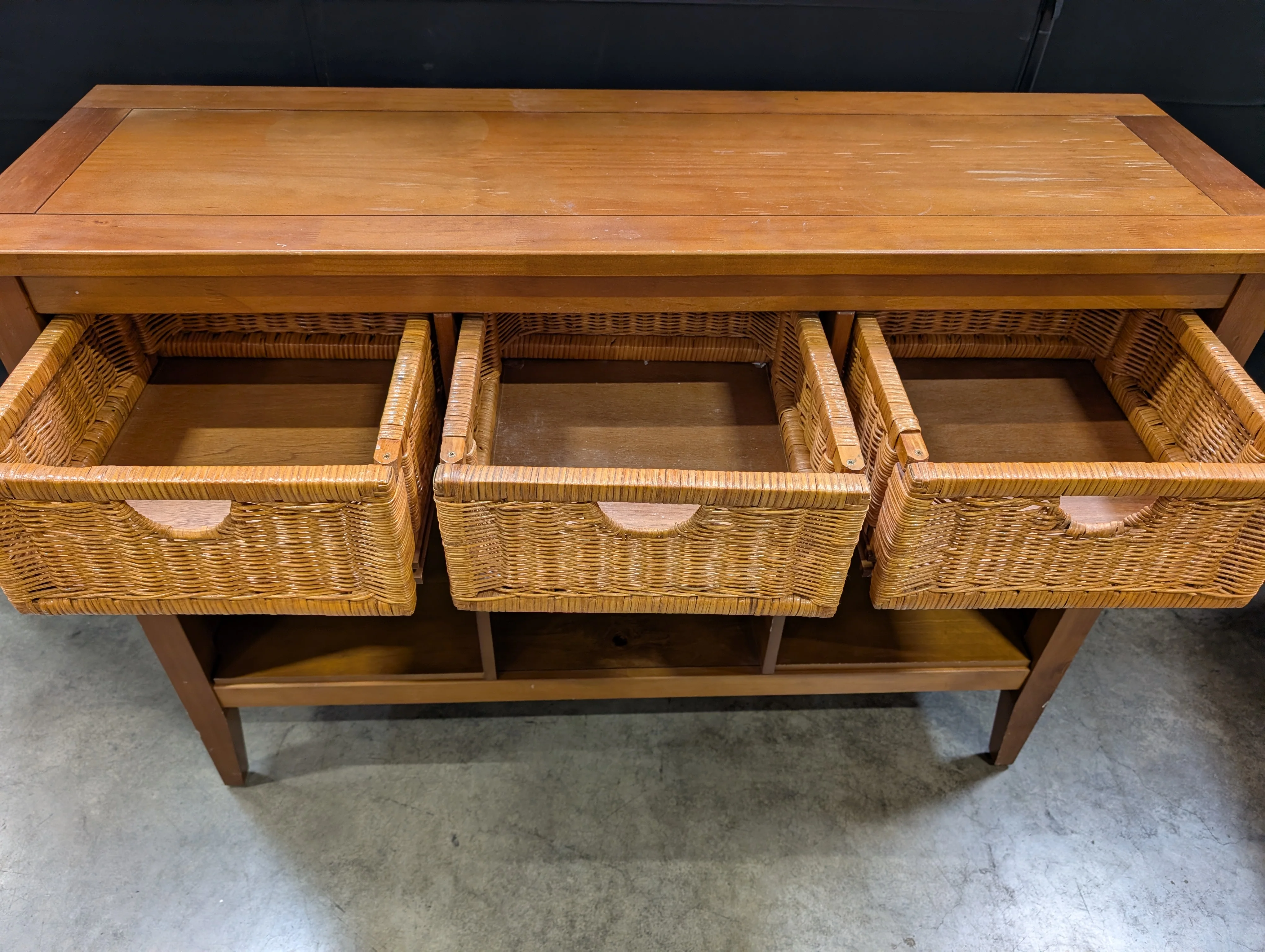 Wooden Console Table with Wicker Baskets and Open Shelves - Image 4