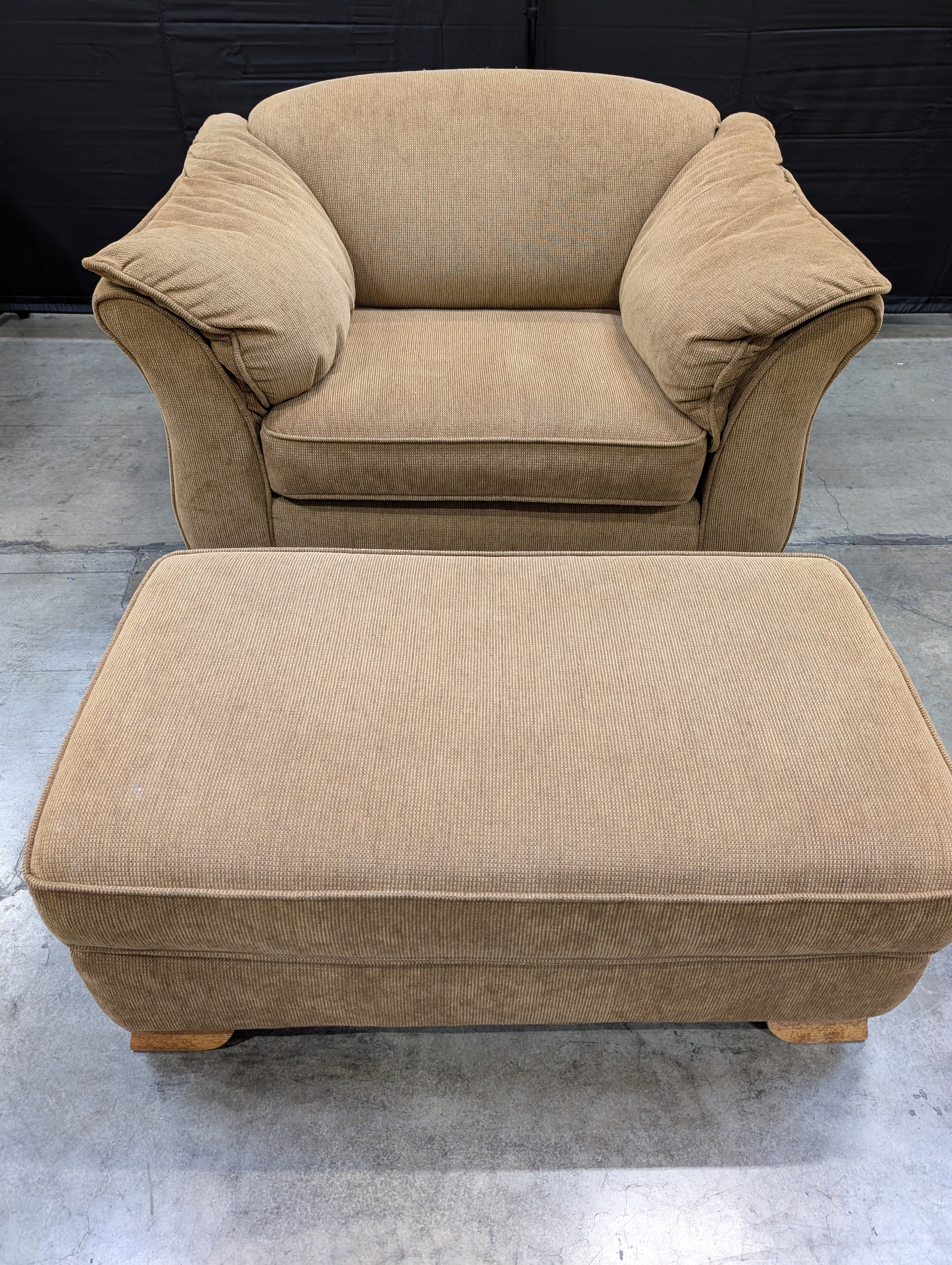 Large Plush Fabric Armchair and Matching Ottoman - Image 2