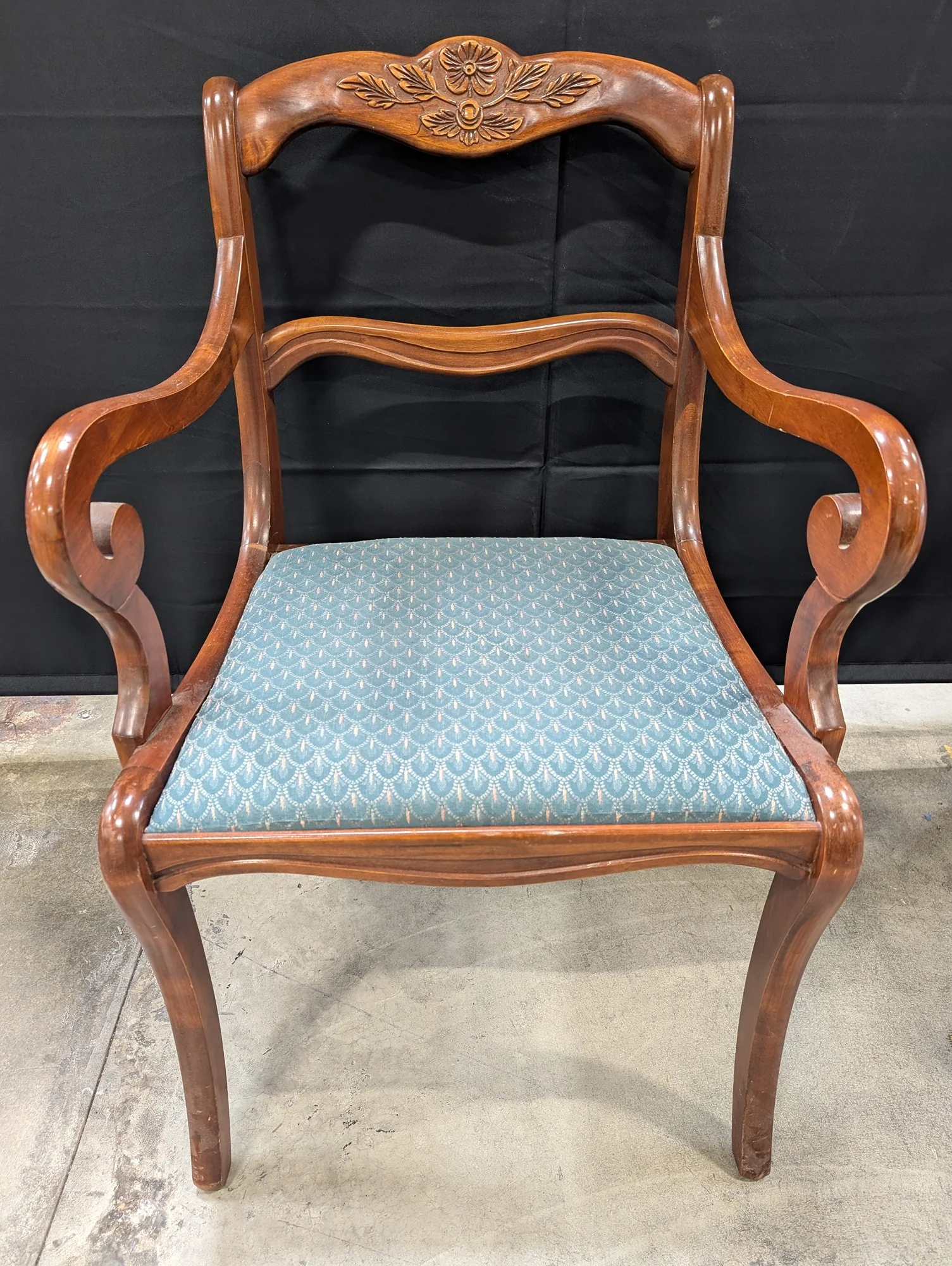 Classic Carved Wood Armchair with Scalloped Blue Upholstery - Image 2