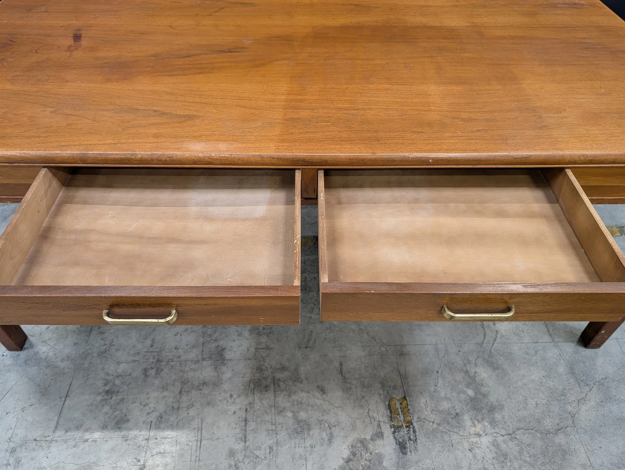 Mid-Century Style Wooden Desk with Two Drawers - Image 4