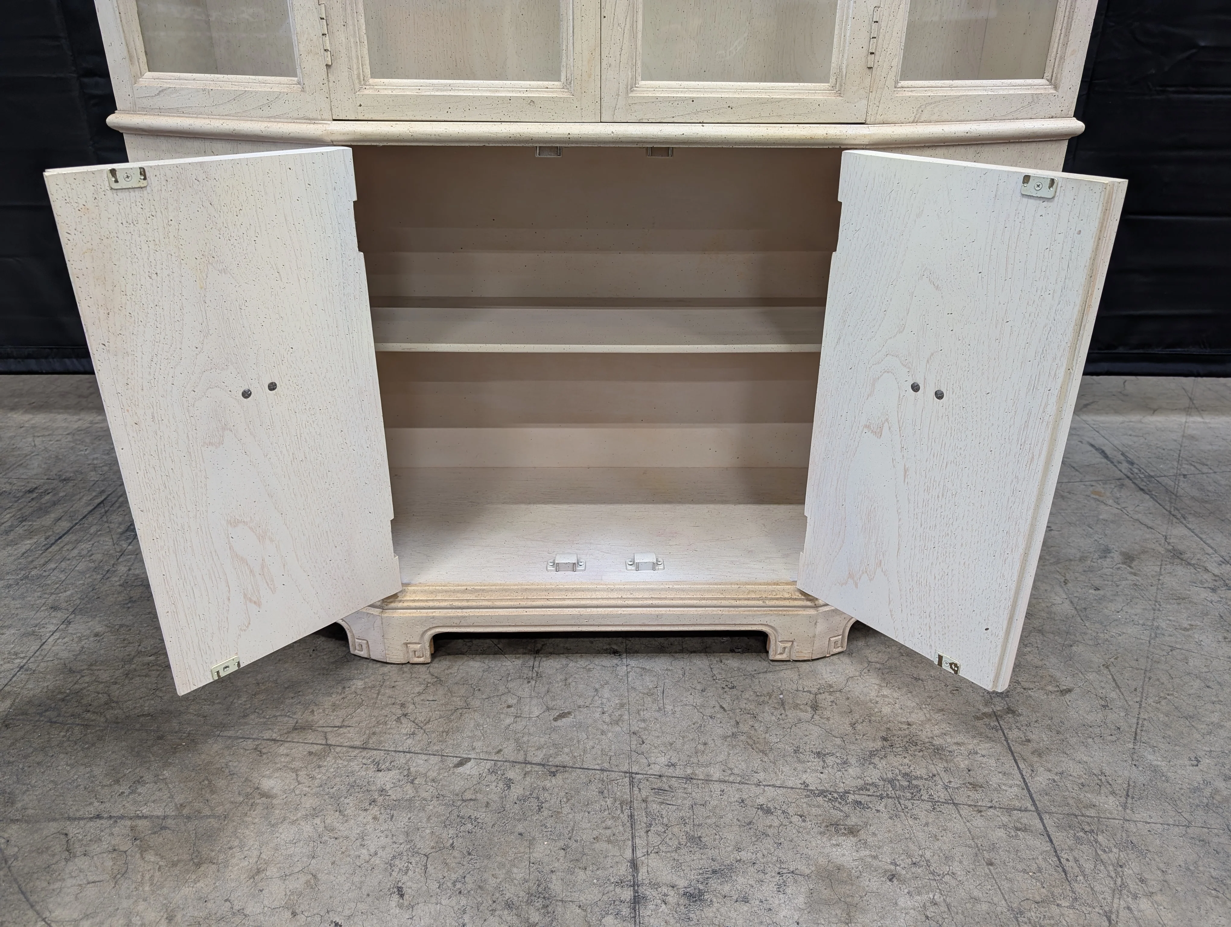 Distressed White Wood Display Hutch with Arched Glass Doors - Image 3