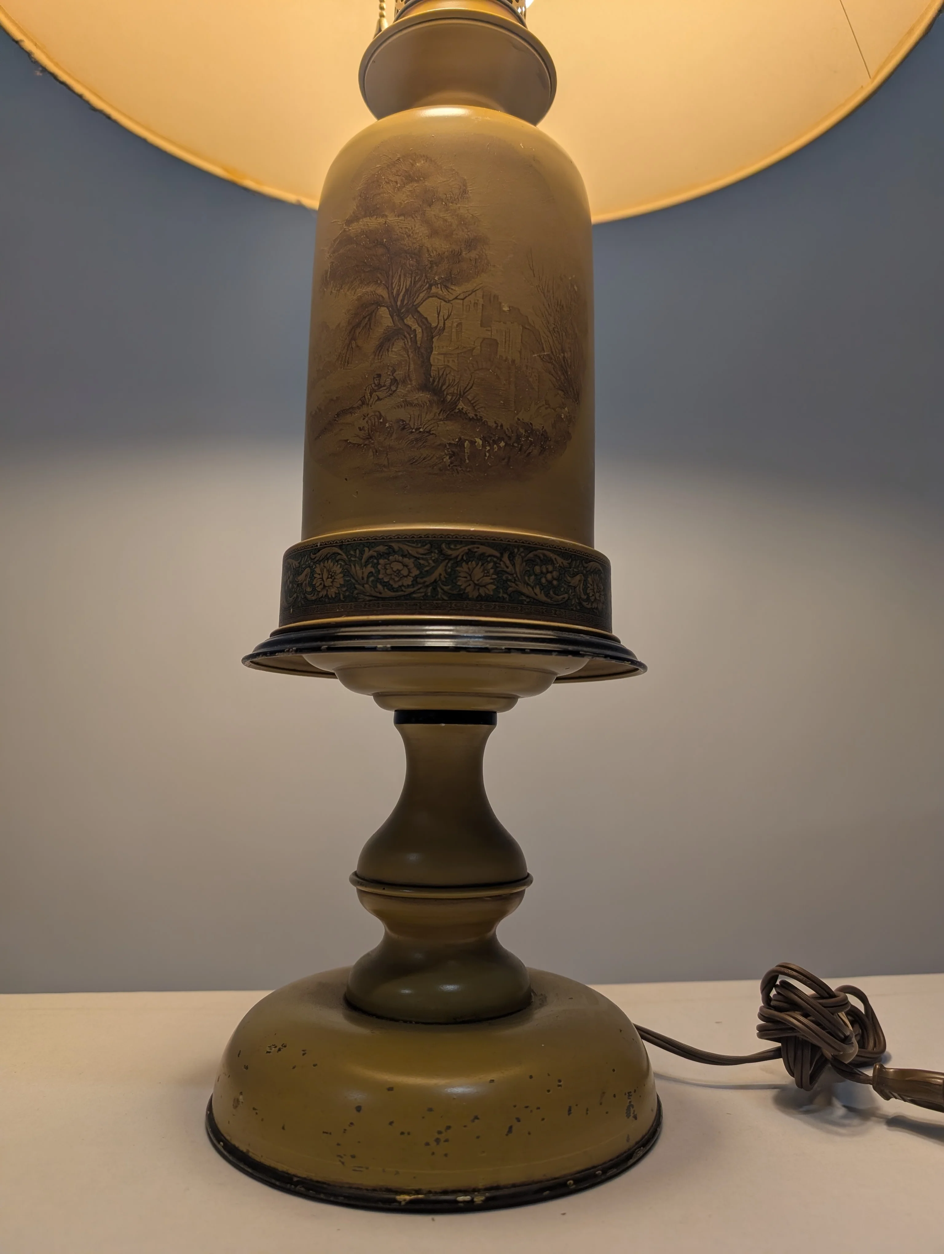 Vintage Style Mustard Yellow Table Lamp with Scenic Design - Image 5