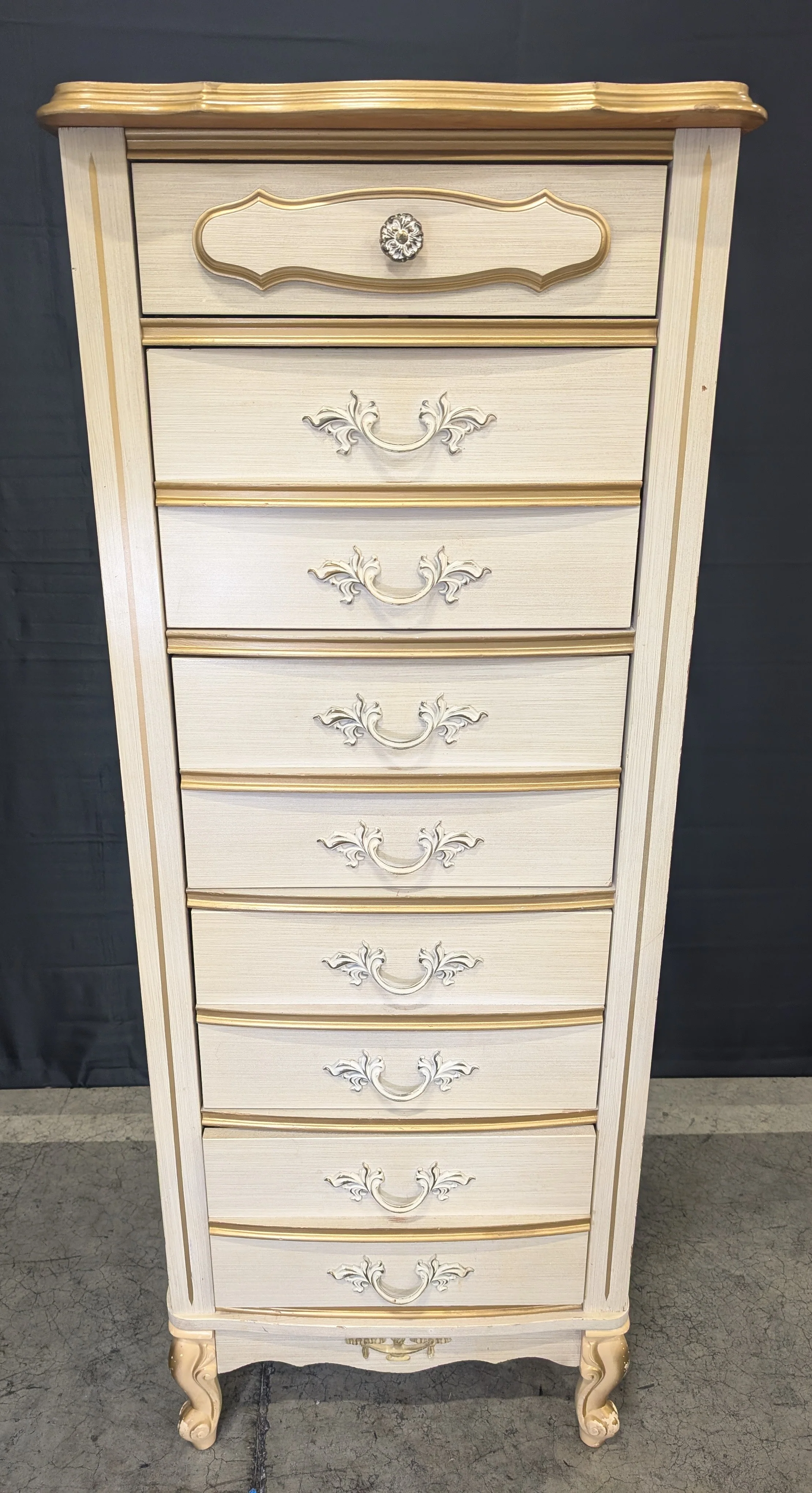 Vintage French Provincial Tall Chest of Drawers, Cream and Gilt Accents - Image 3