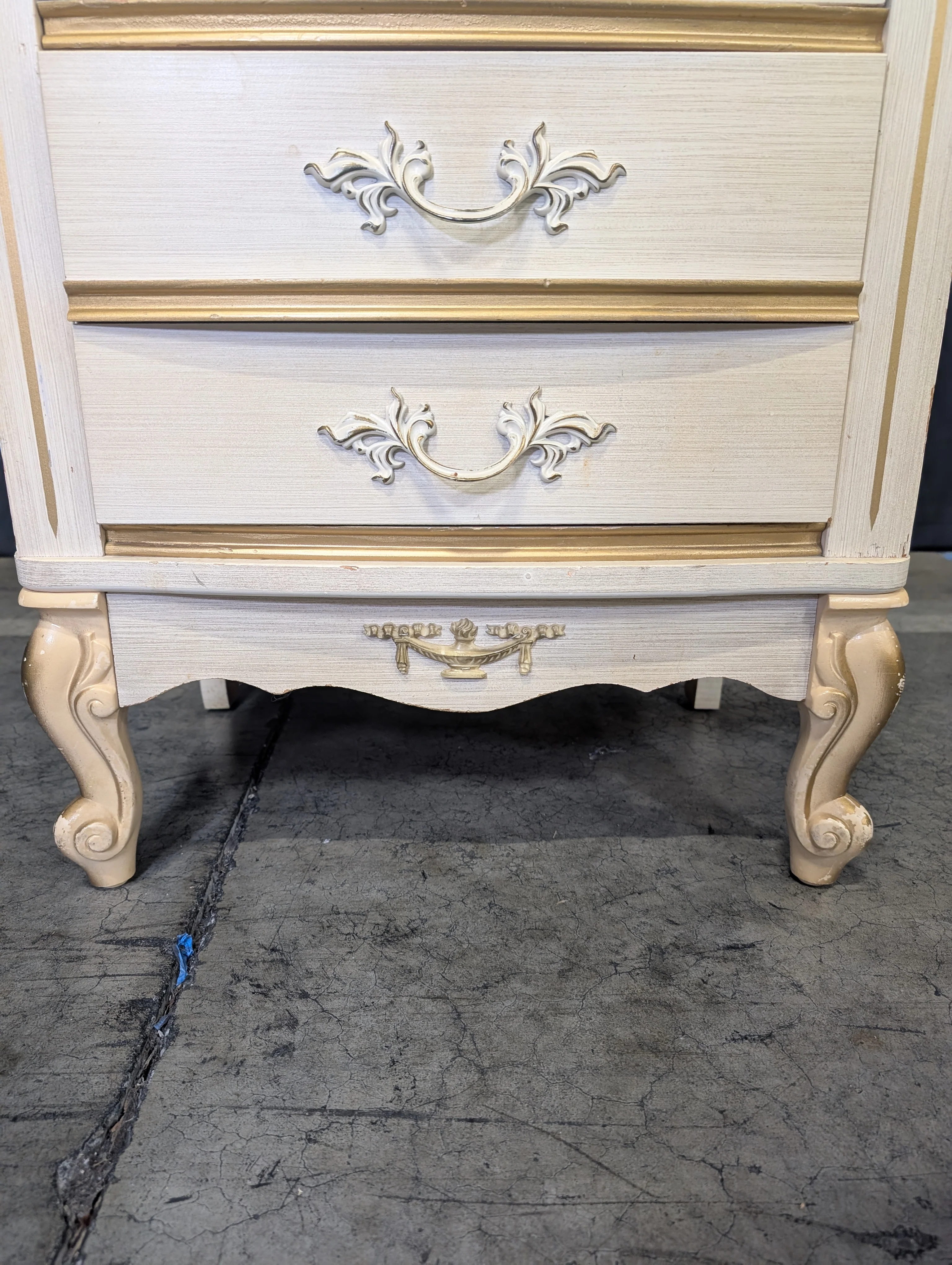 Vintage French Provincial Tall Chest of Drawers, Cream and Gilt Accents - Image 5