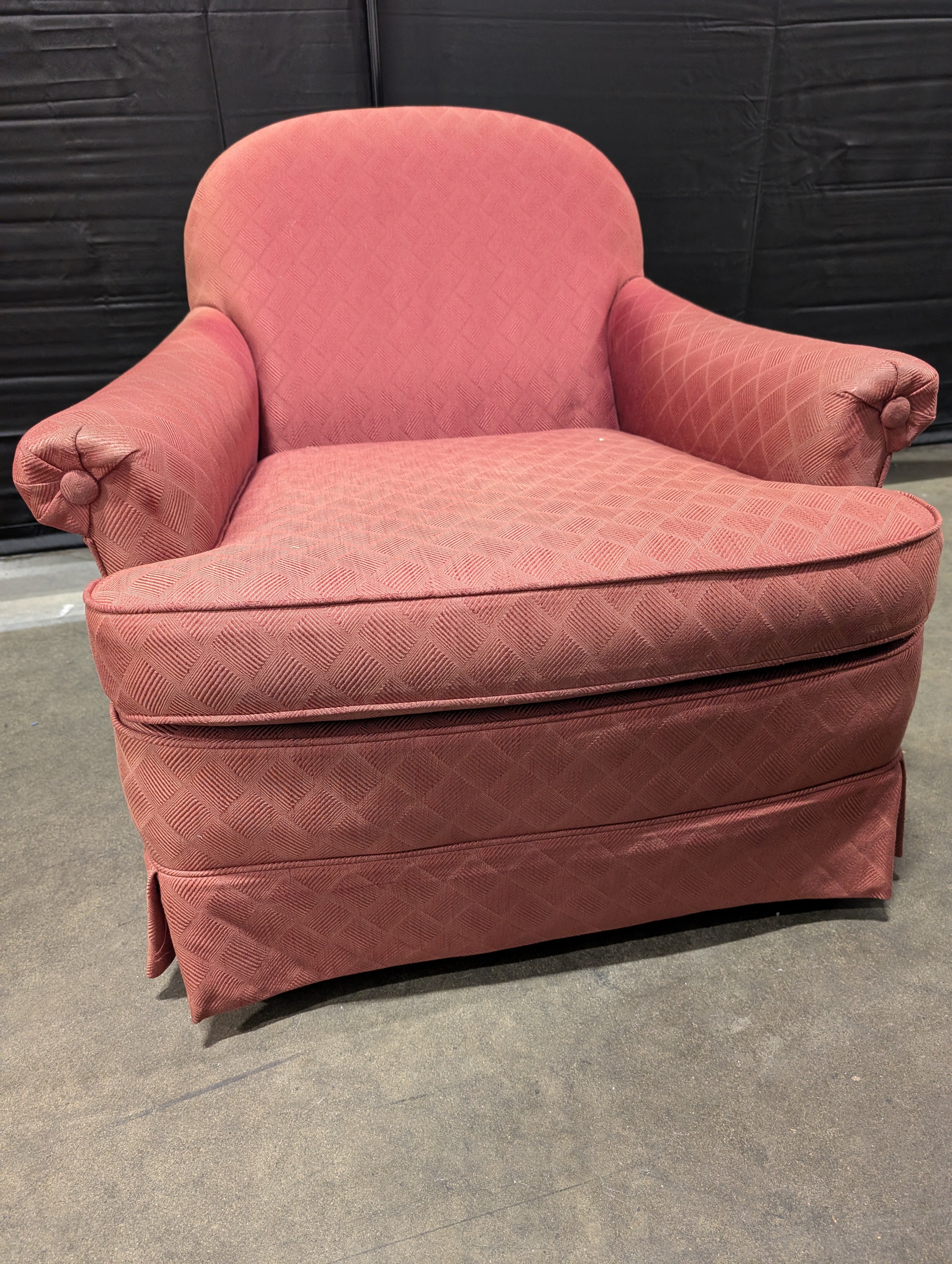 Textured Pink WOODMARK Original Armchair - Image 3