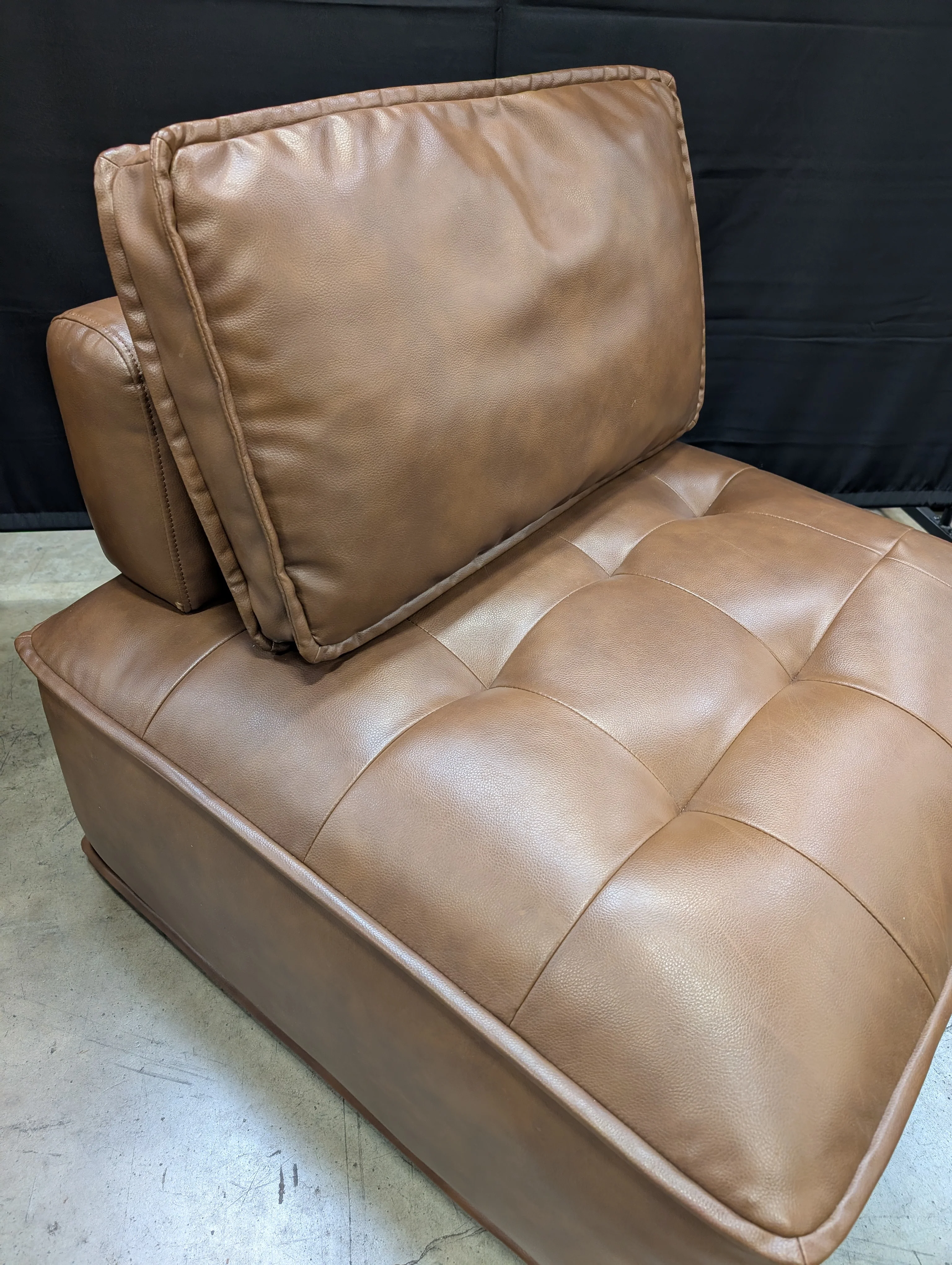 Modern Lounge Chairs Single Sofa Chair, Leather Upholstered Backrest and Seat Cushion - Image 2