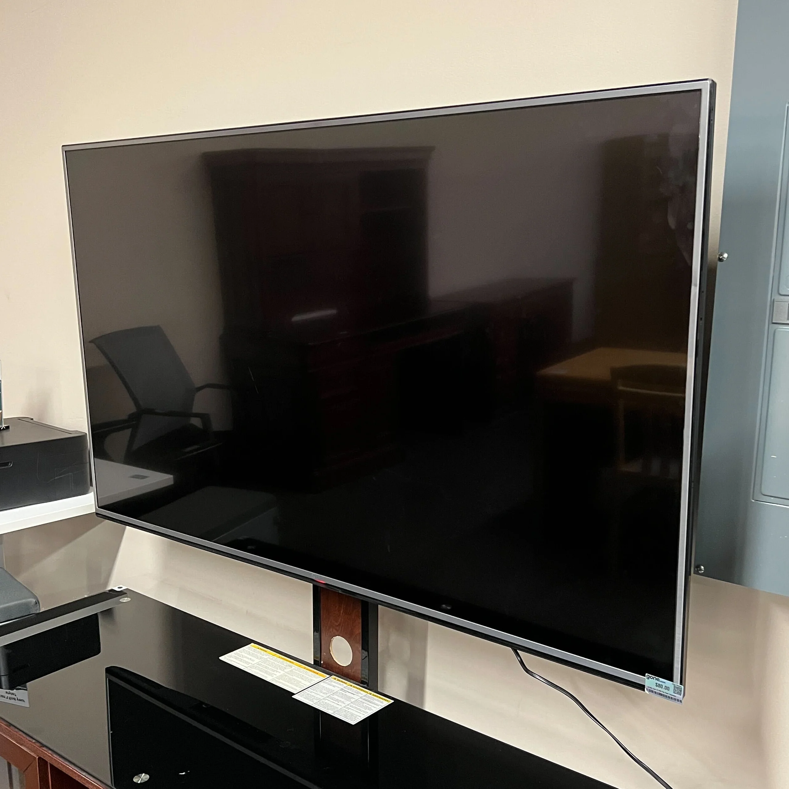 LG 4K UHD Smart LED TV - 65" - Image 4