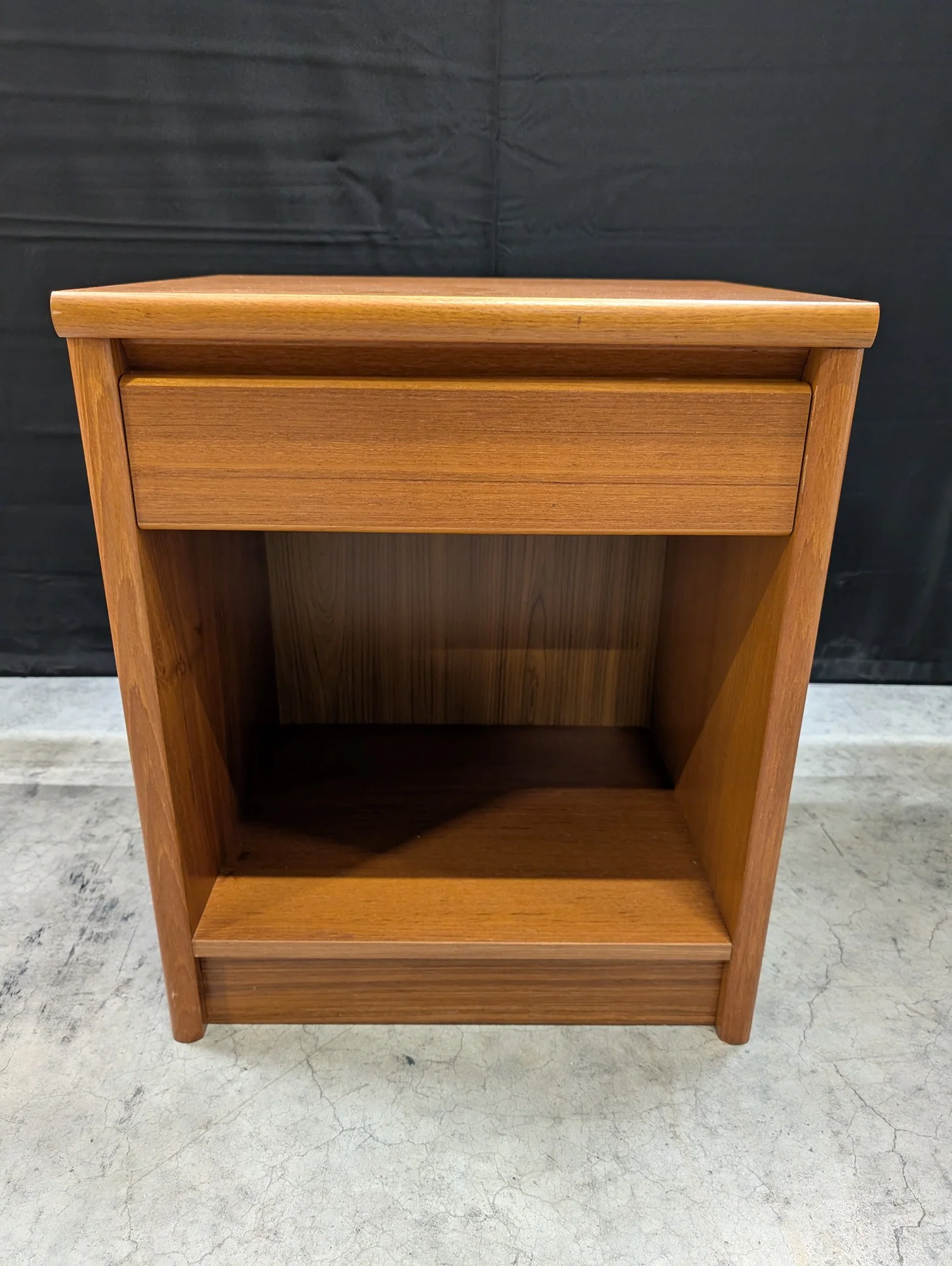 Mid-Century Style Wood Nightstand with Drawer and Open Shelf - Image 4