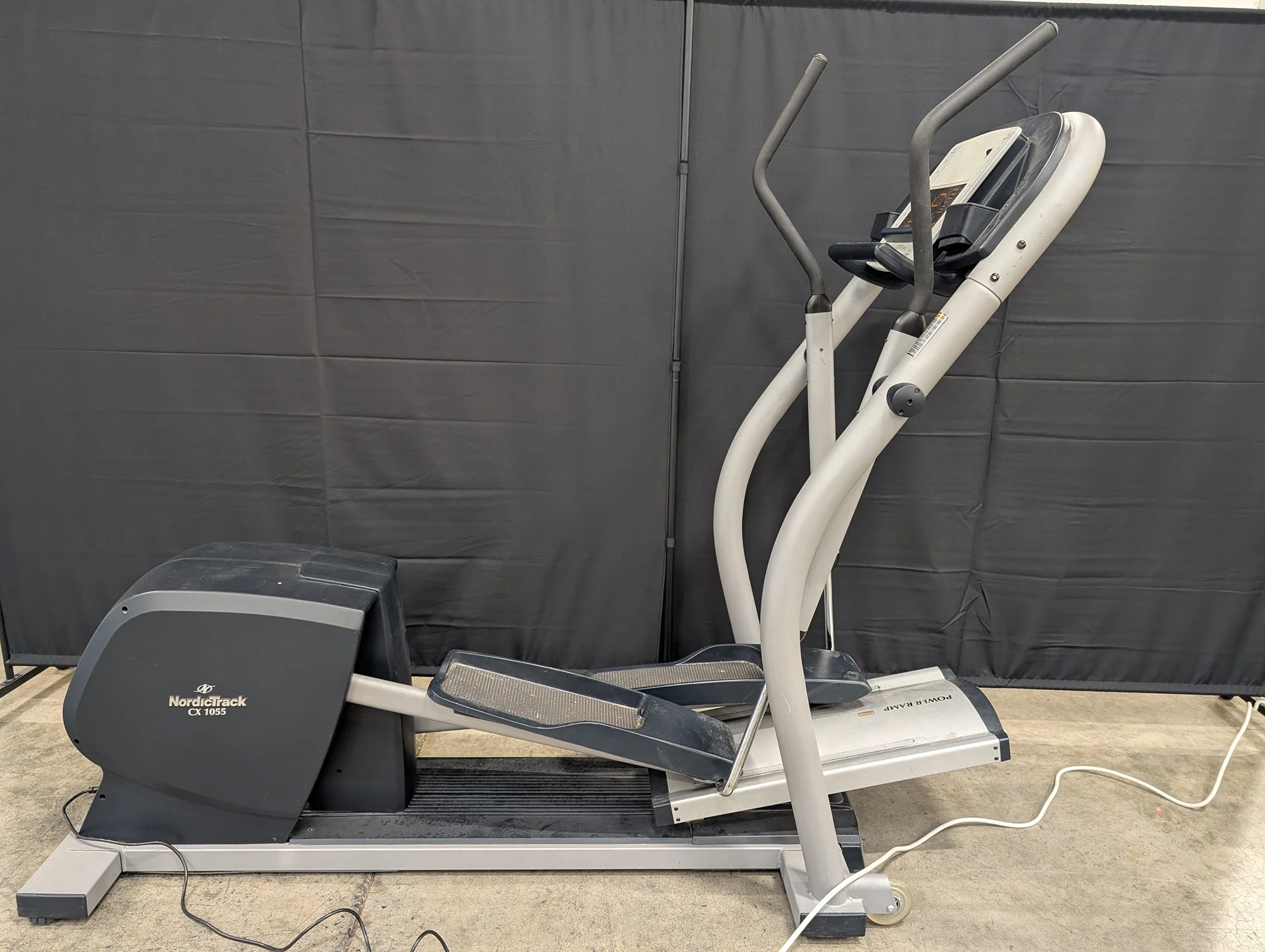 NordicTrack CX 1055 Power Ramp Elliptical Trainer - Image 5
