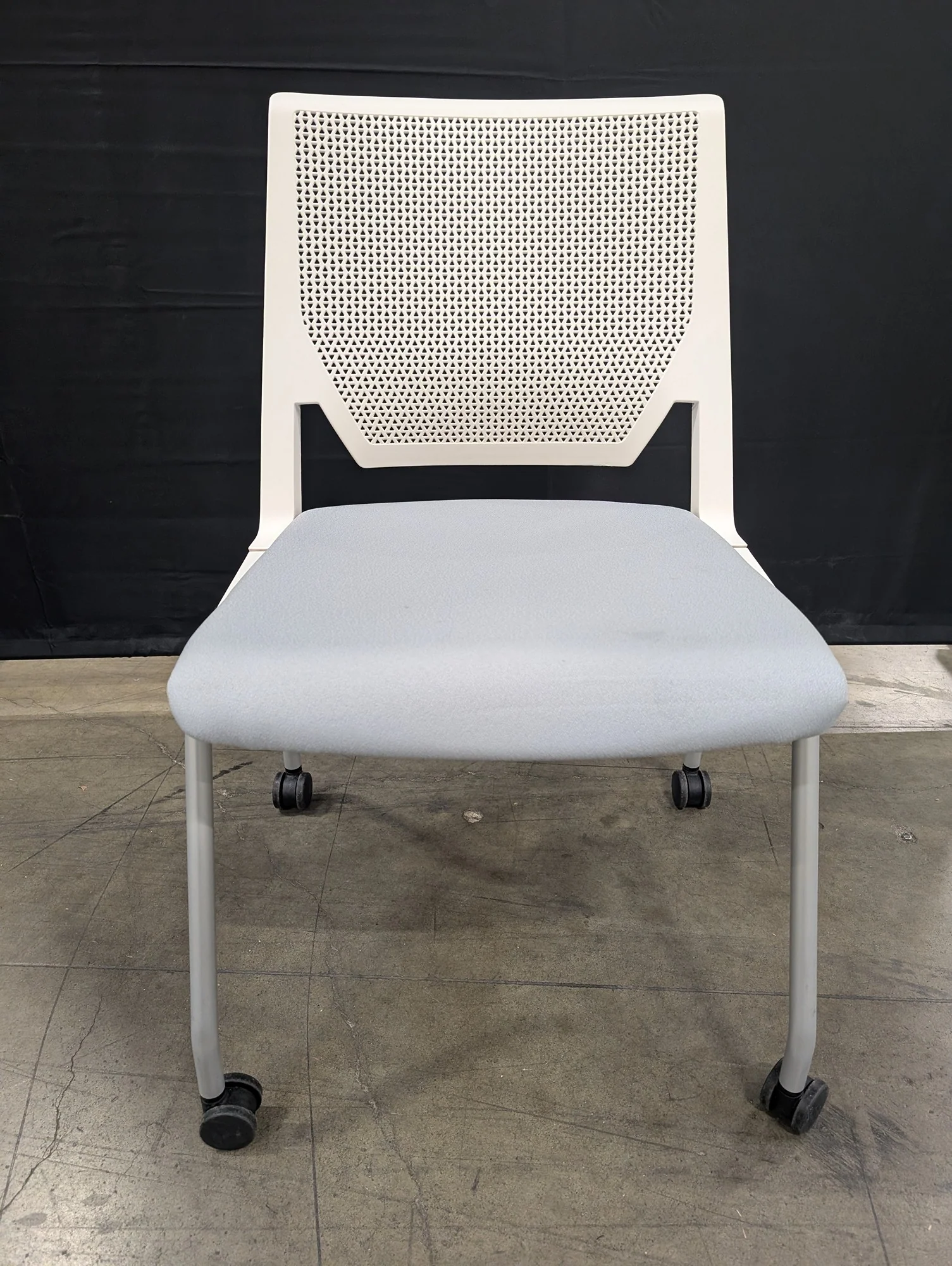 Haworth Very Fixed Side Chair Modern Office Guest Seating - Image 4