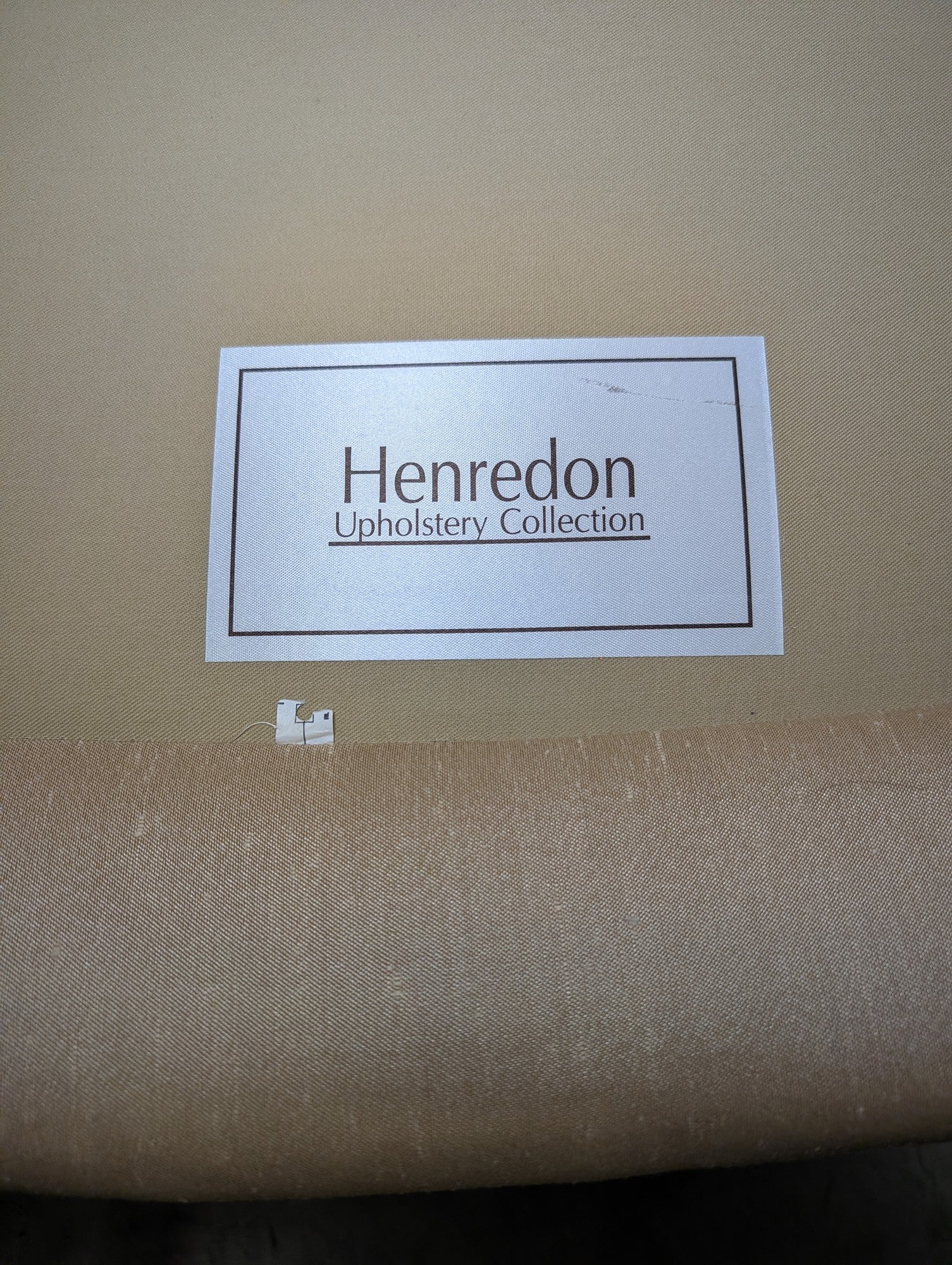 Henredon Classic Tufted Upholstered Club Chair - Image 4