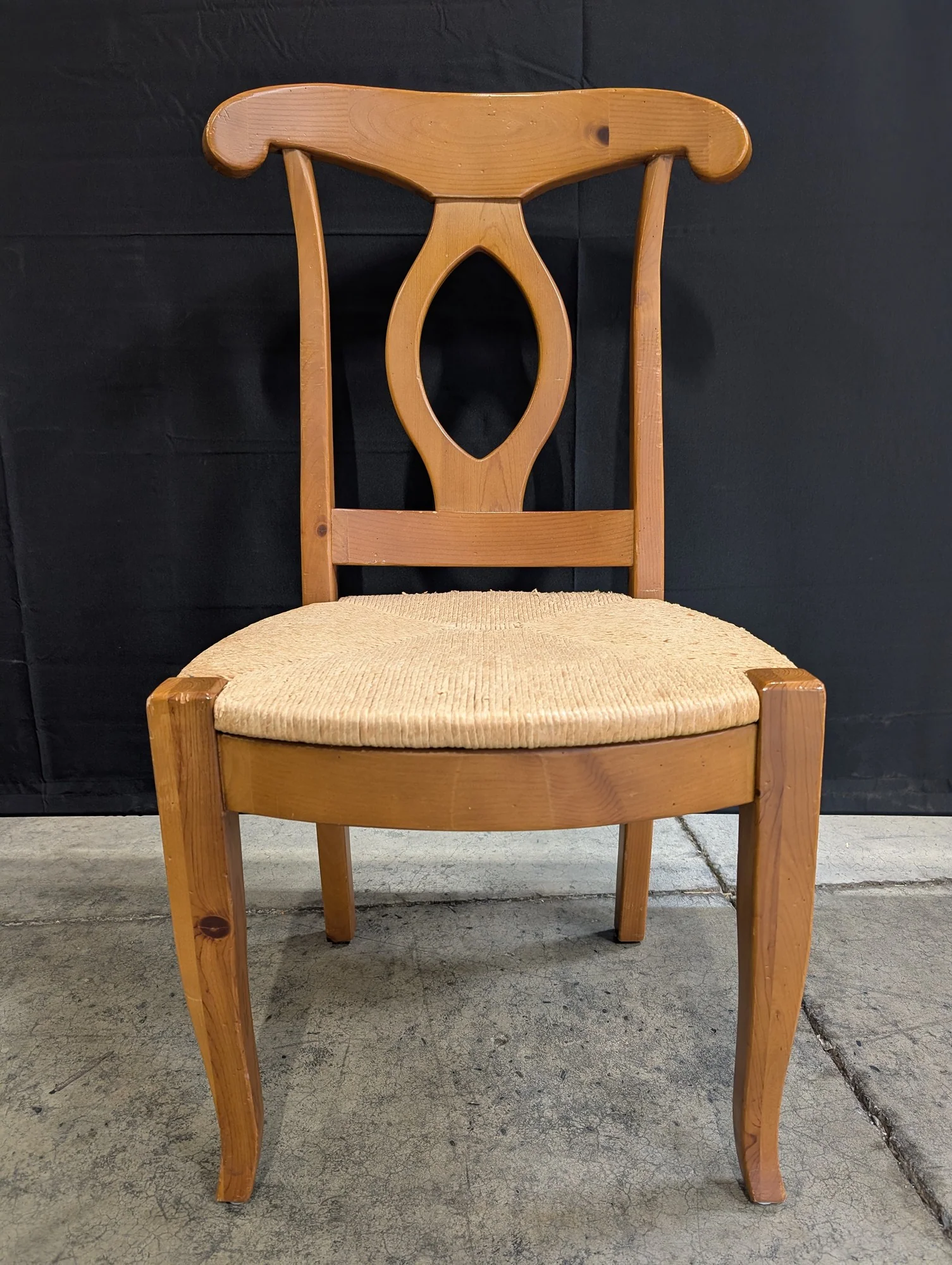 Rustic Hardwood Dining Chair with Woven Rush Seat - Image 3