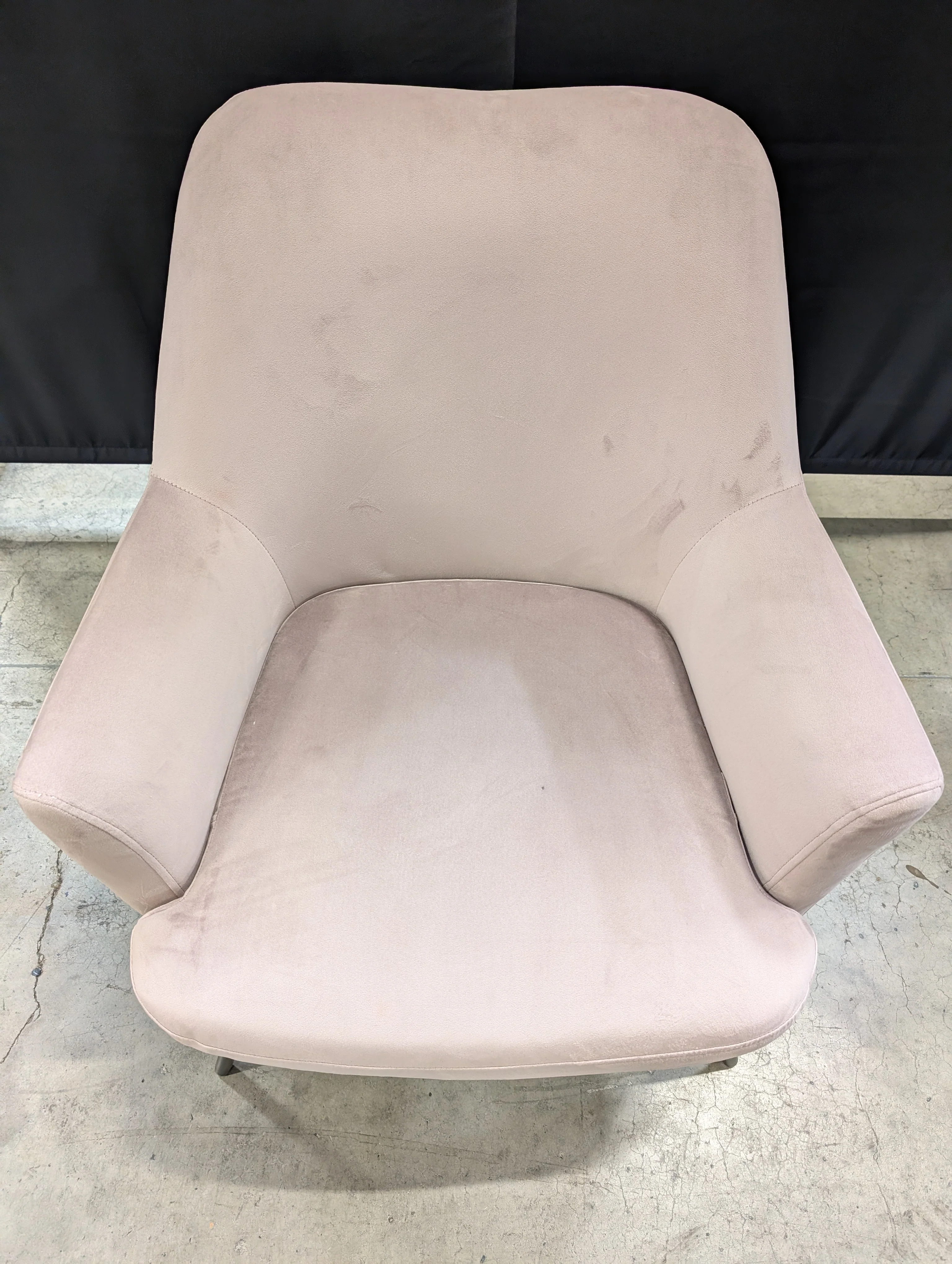 Modern Blush Velvet Accent Armchair - Image 3