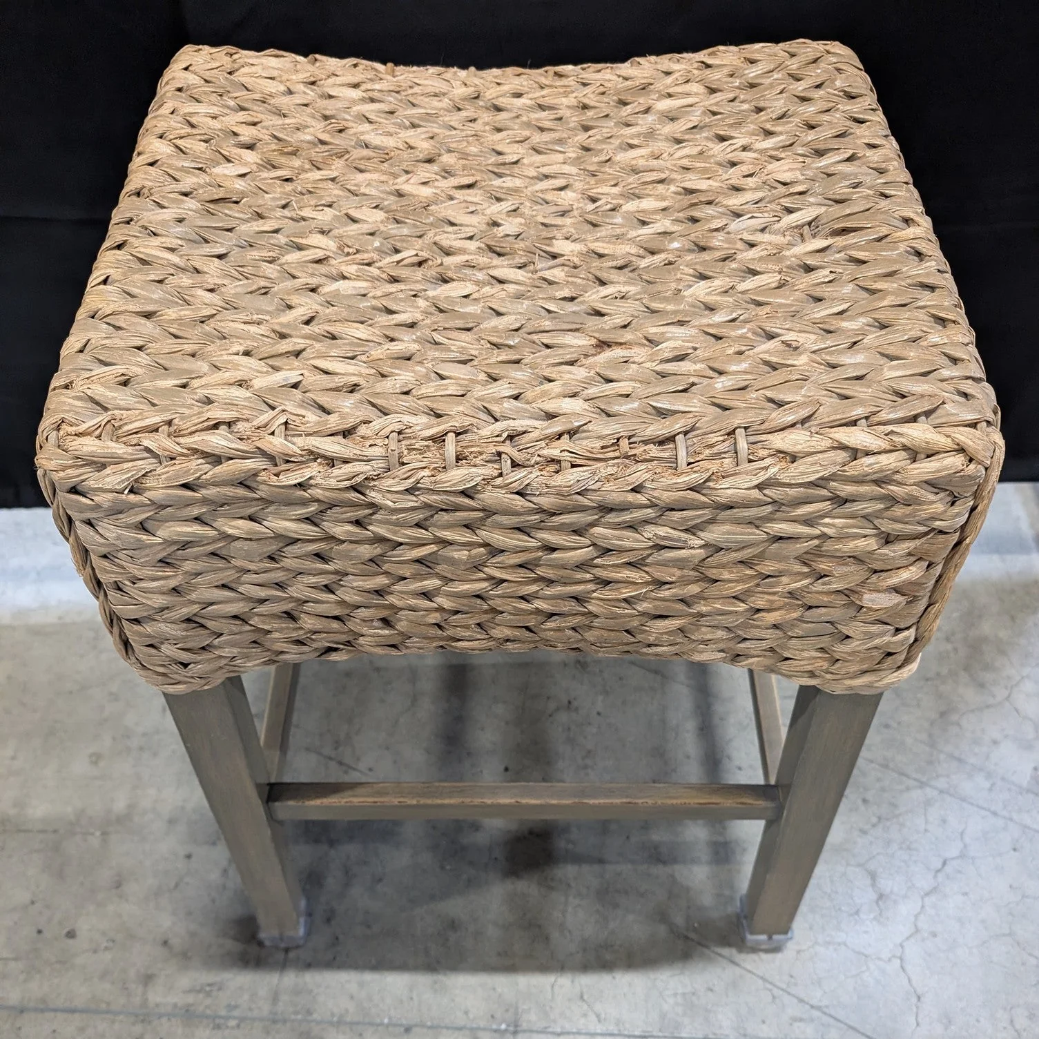 Natural Woven Seagrass Counter Stool with Light Wood Frame - Image 2