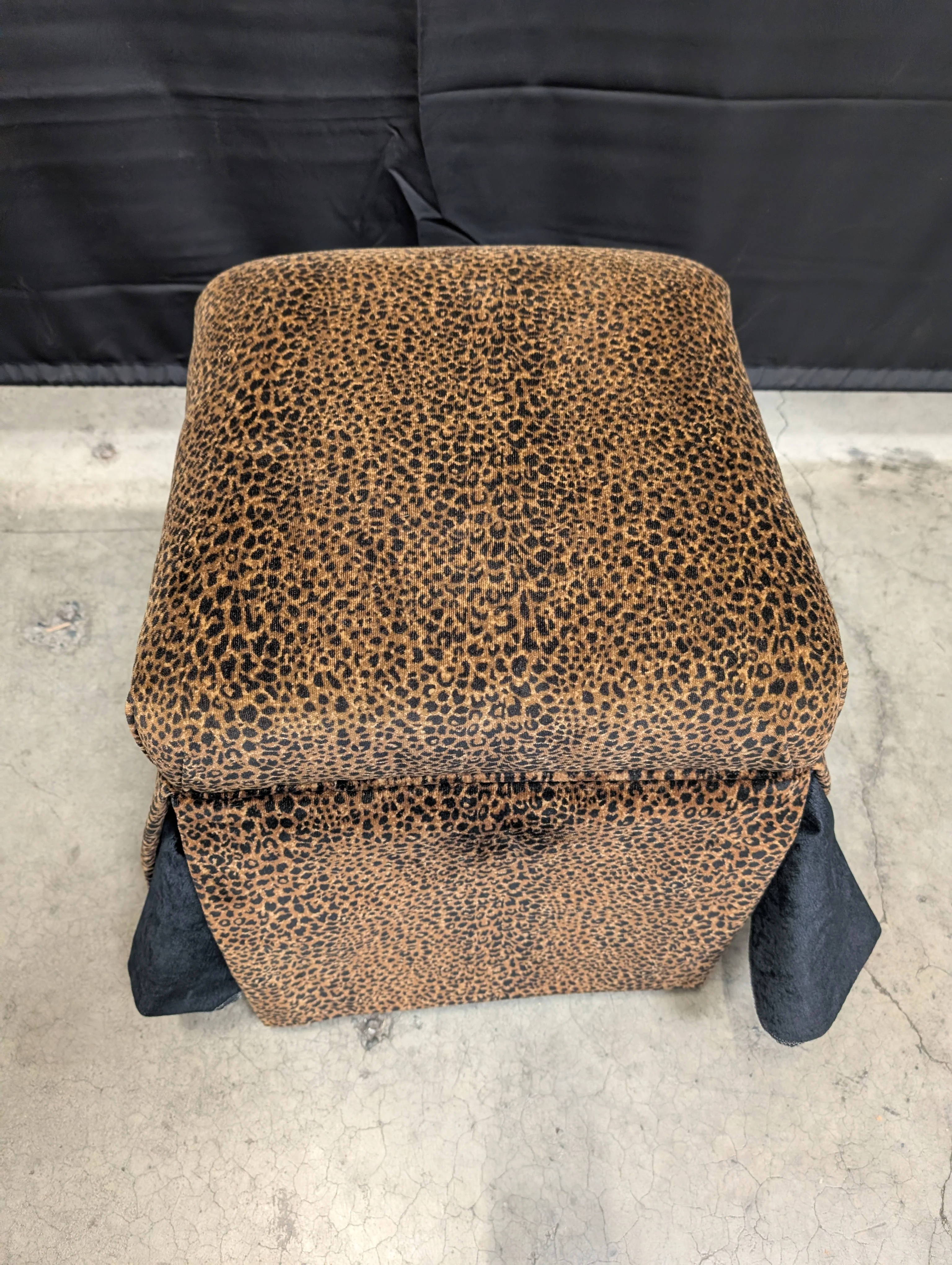 Stylish Leopard Print Upholstered Footstool Ottoman - Image 5