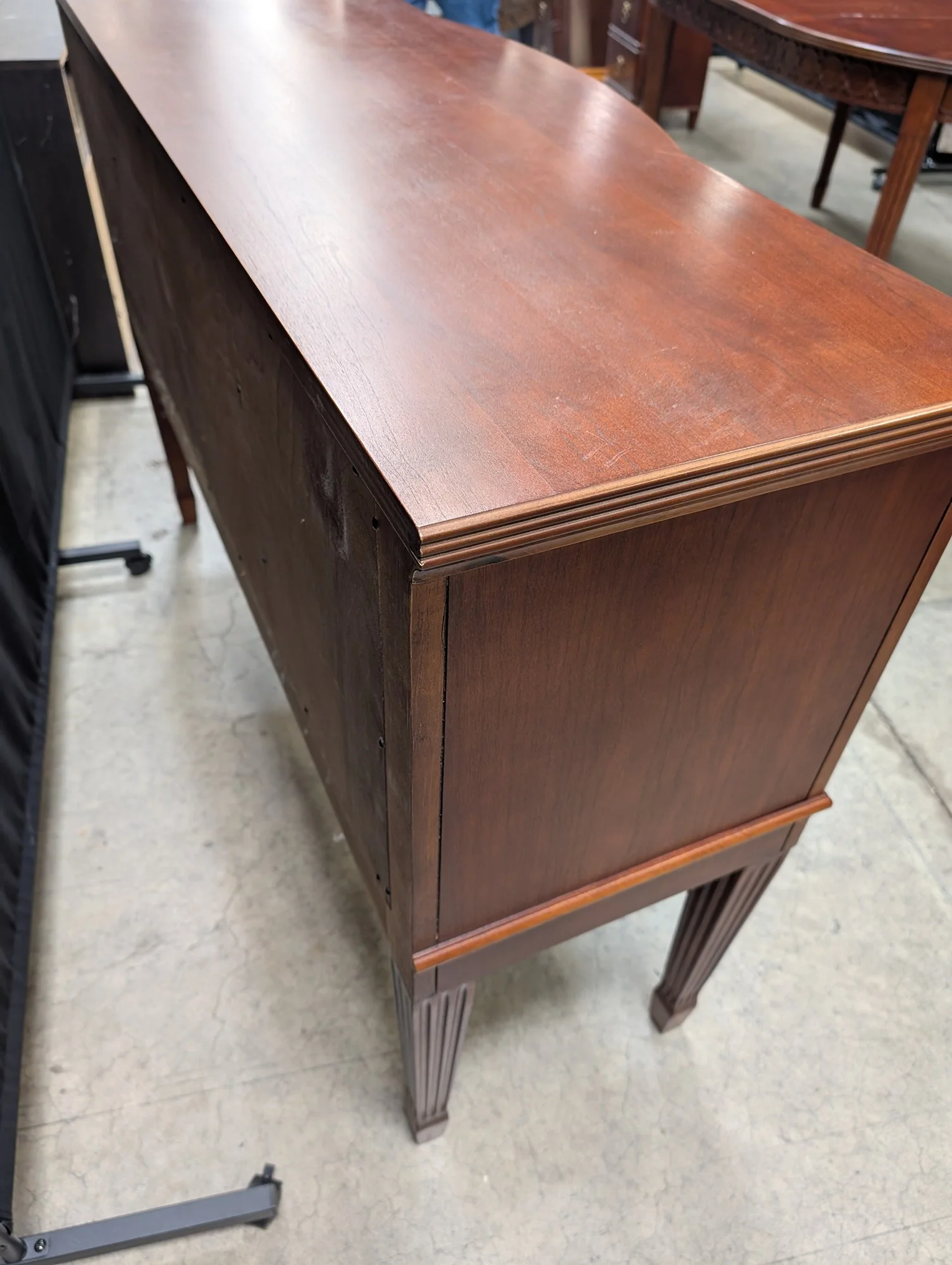 Traditional Wood Sideboard Buffet with Inlay Accents - Image 5