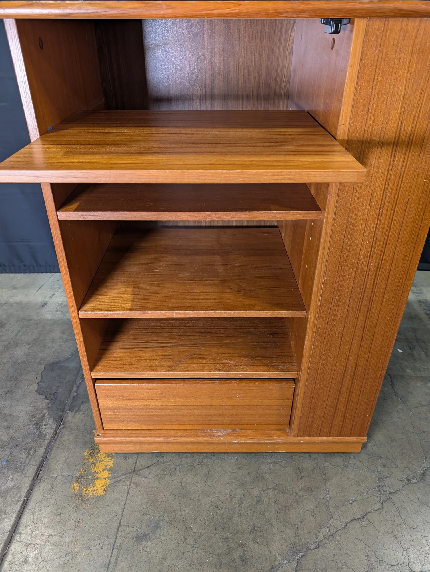 Mid-Century Style Wooden Storage Cabinet with Shelves and Drawer - Image 2