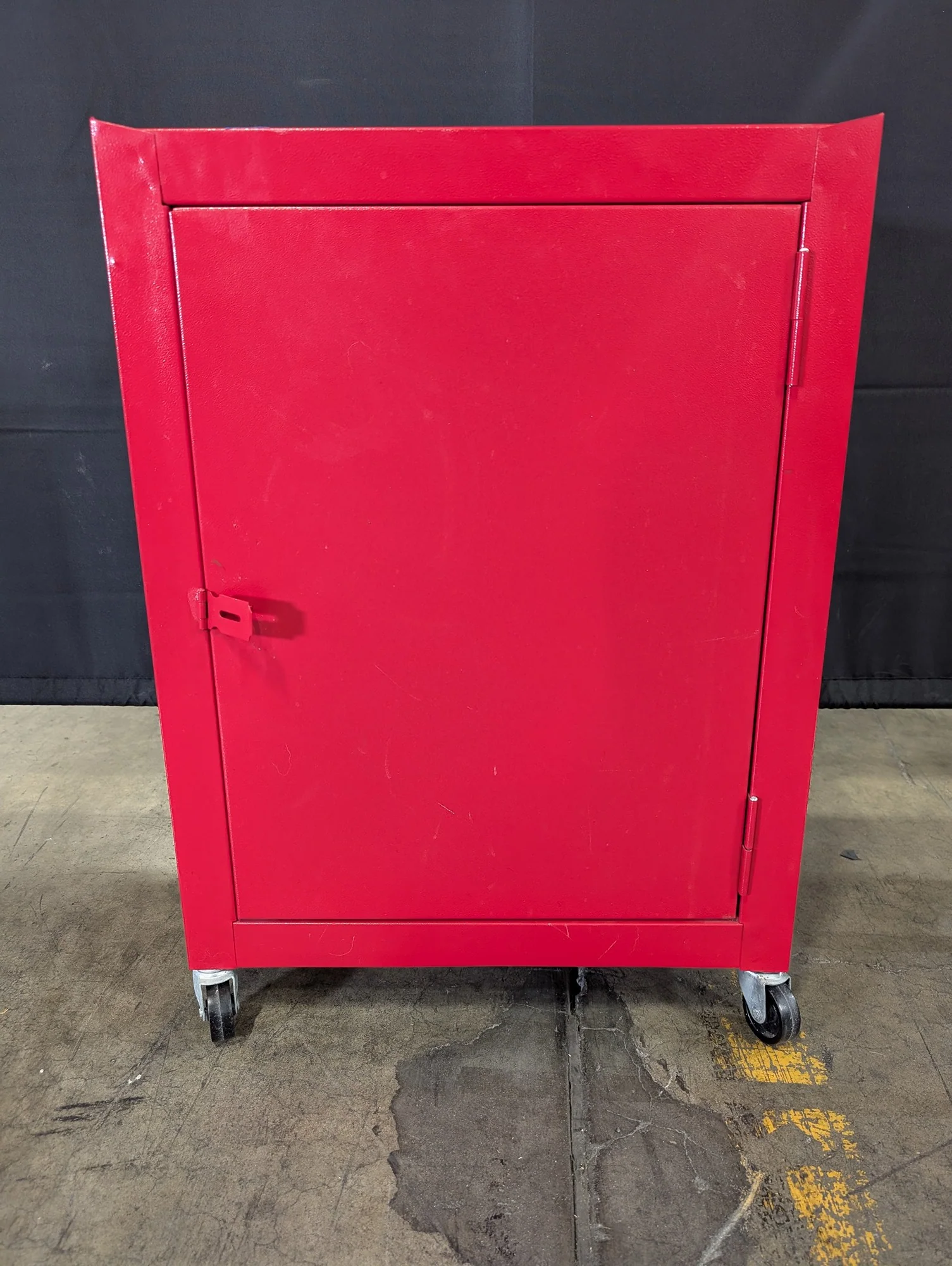 Industrial Red Rolling Utility Cabinet - Image 2