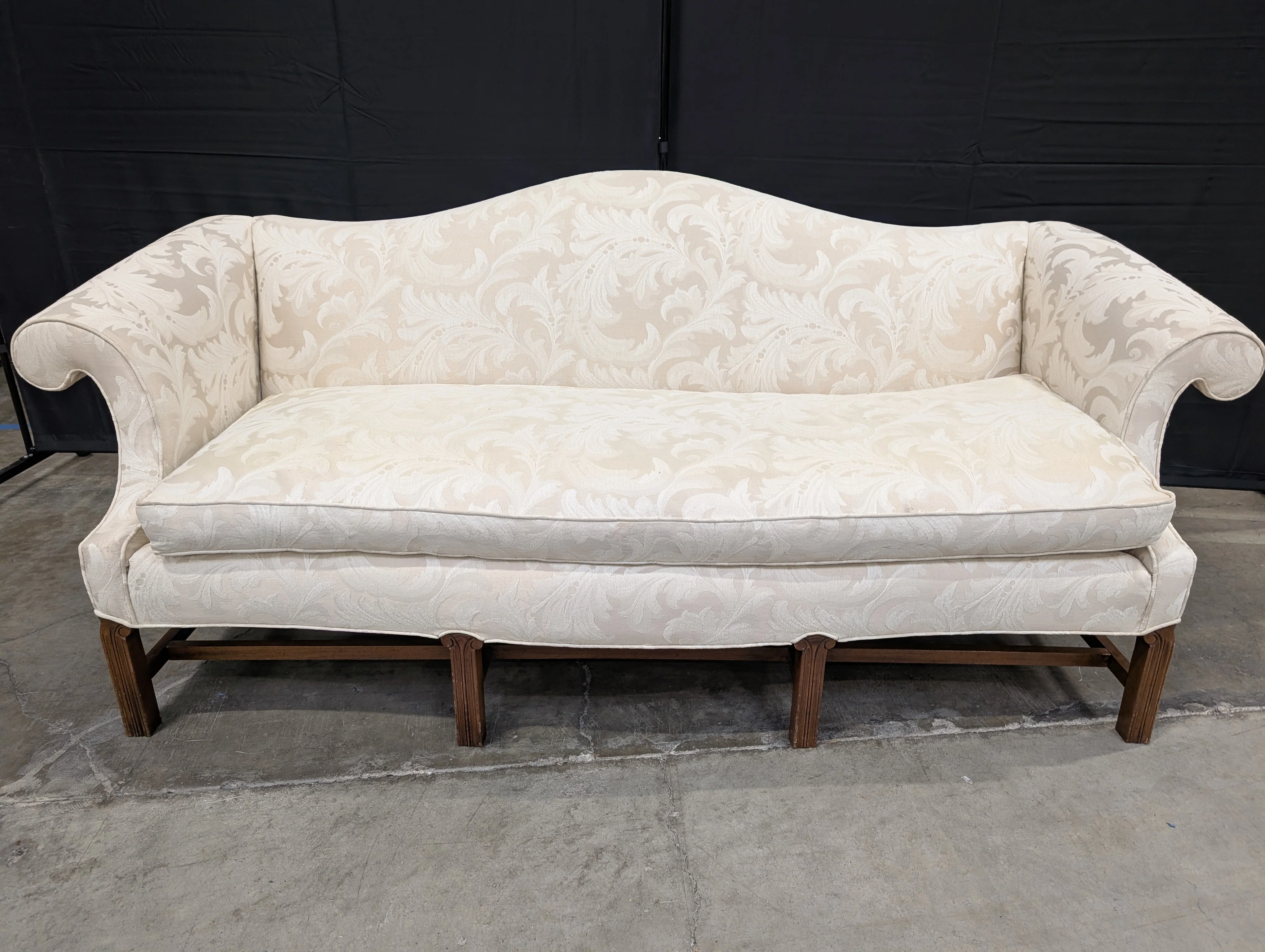 Cream Patterned Upholstered Settee Sofa - Image 2