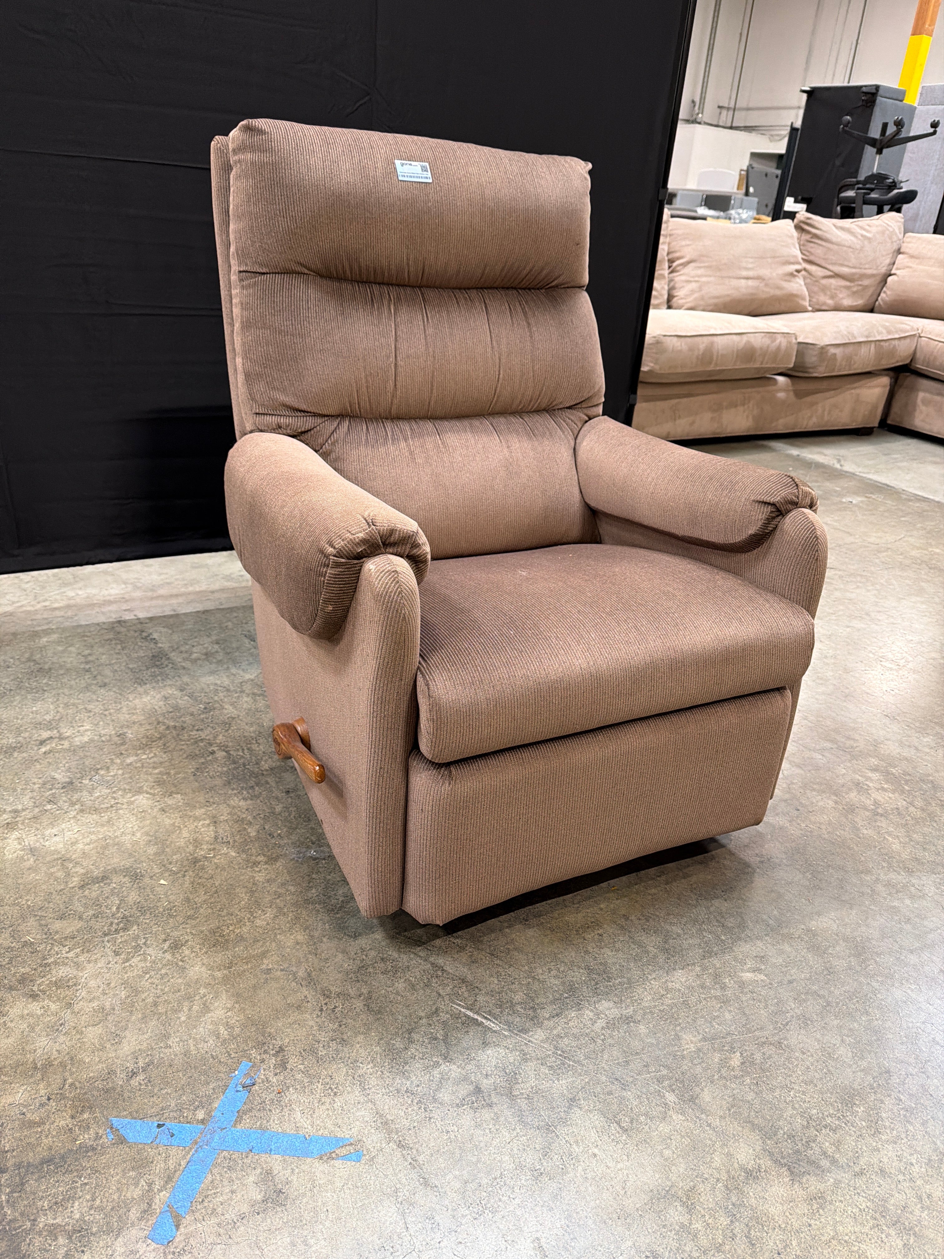 LaZBoy Comfortable Brown Ribbed Fabric Recliner Chair - Image 2