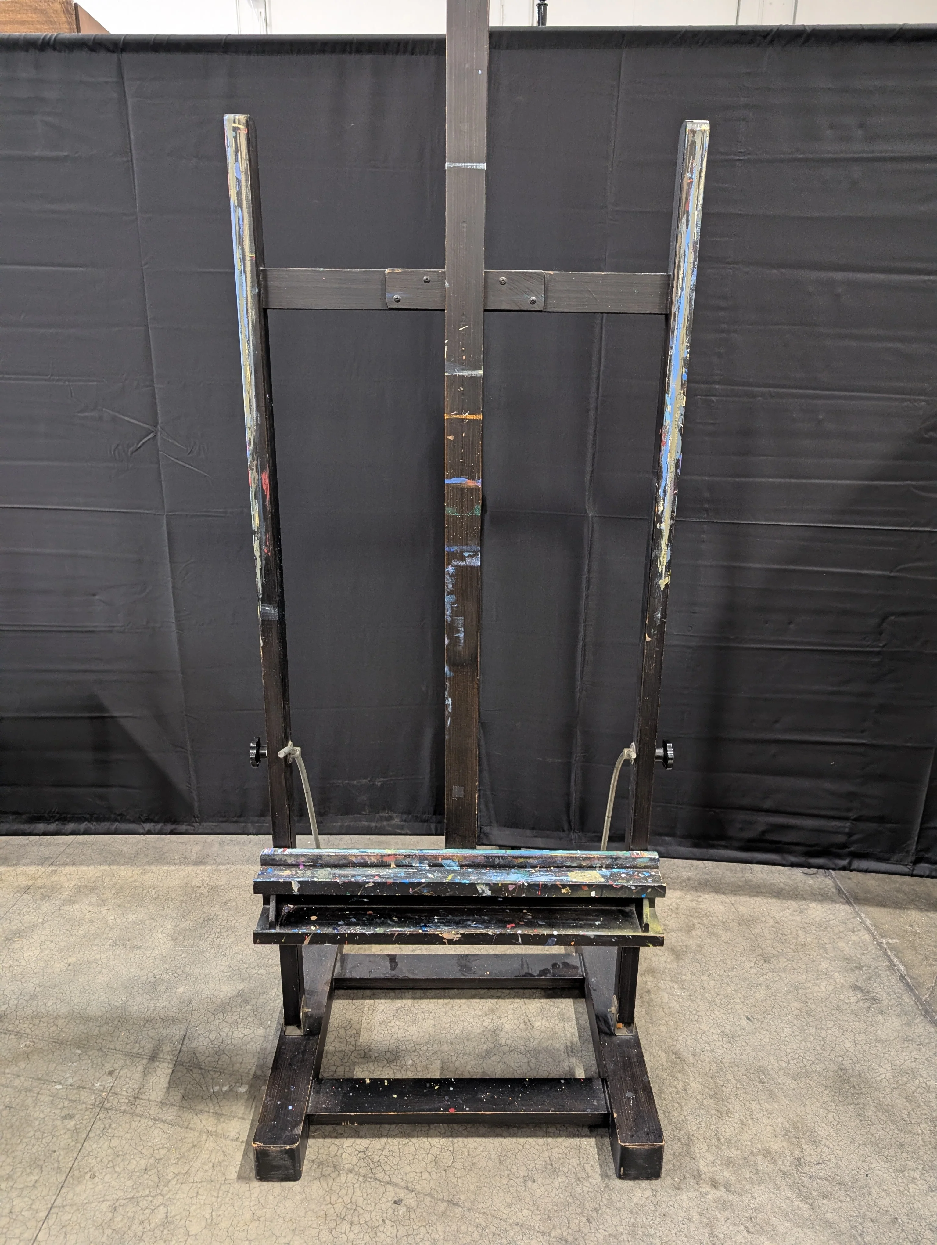 Adjustable Black Wooden Studio Easel