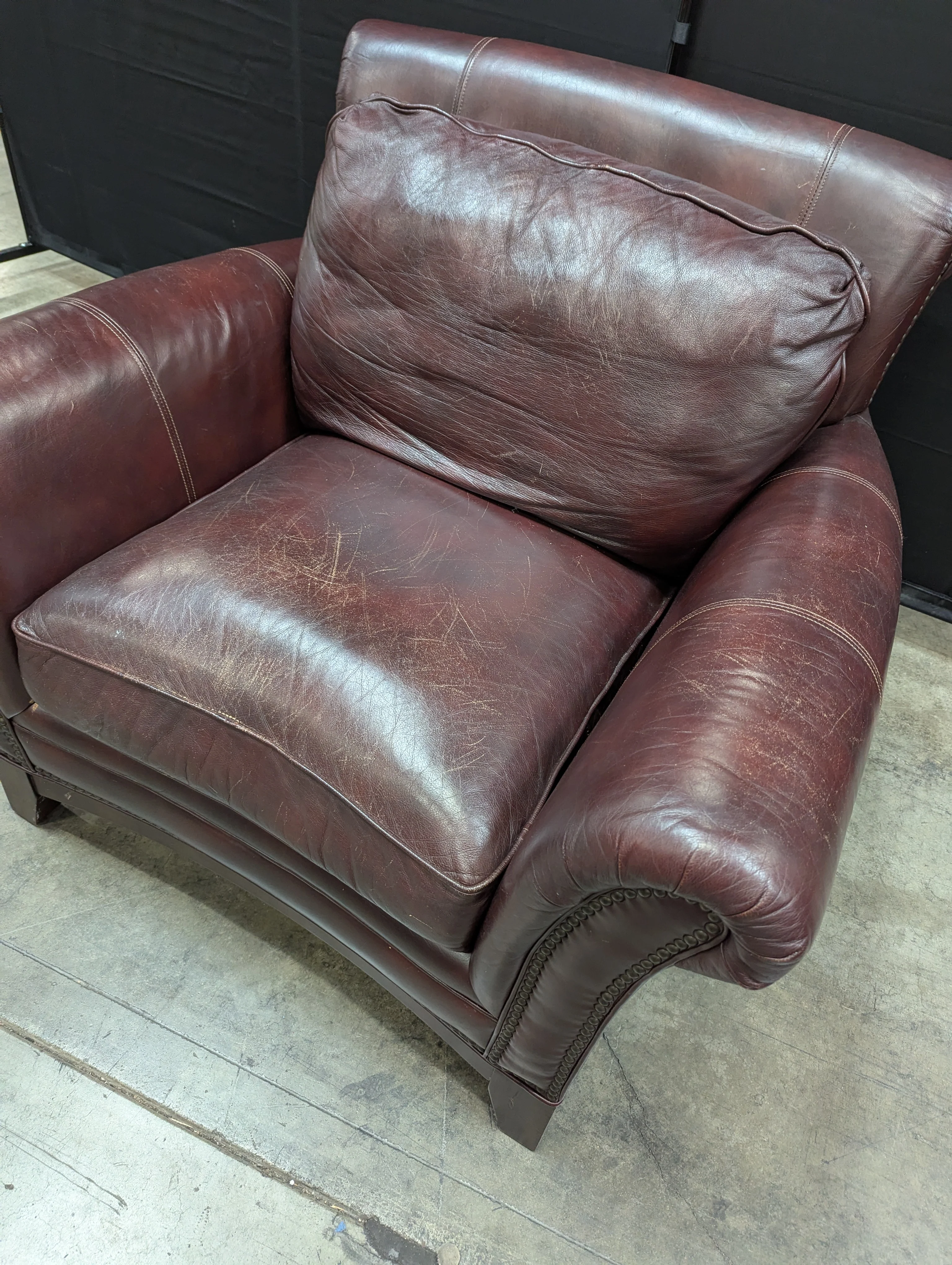 Traditional Deep Reddish-Brown Leather Armchair with Nailhead Trim - Image 3