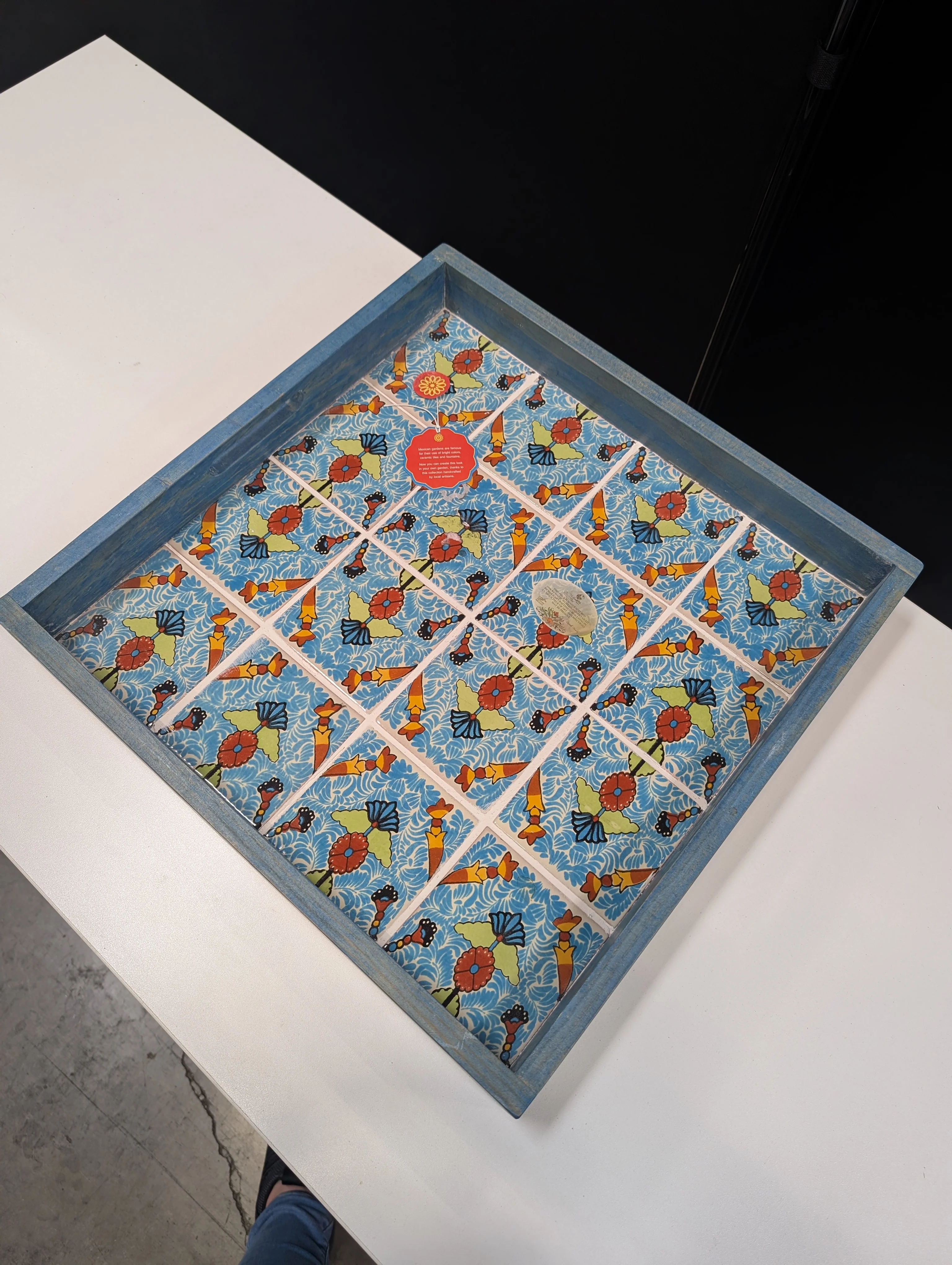 Handcrafted Mexican Ceramic Tile & Wood Serving Tray with Vibrant Floral Motif - Image 4