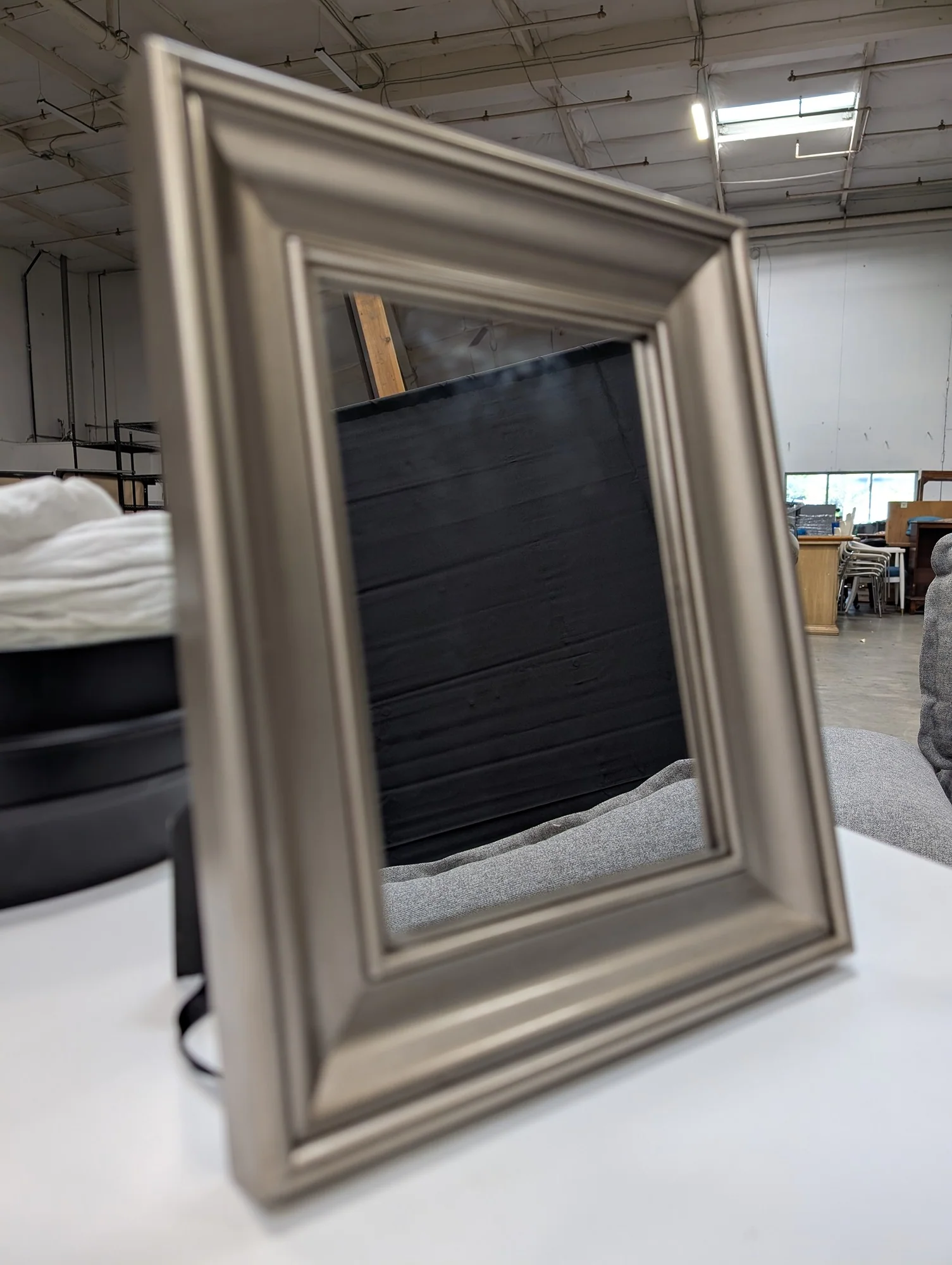 Versatile Rectangular Picture Frame with Stepped Profile