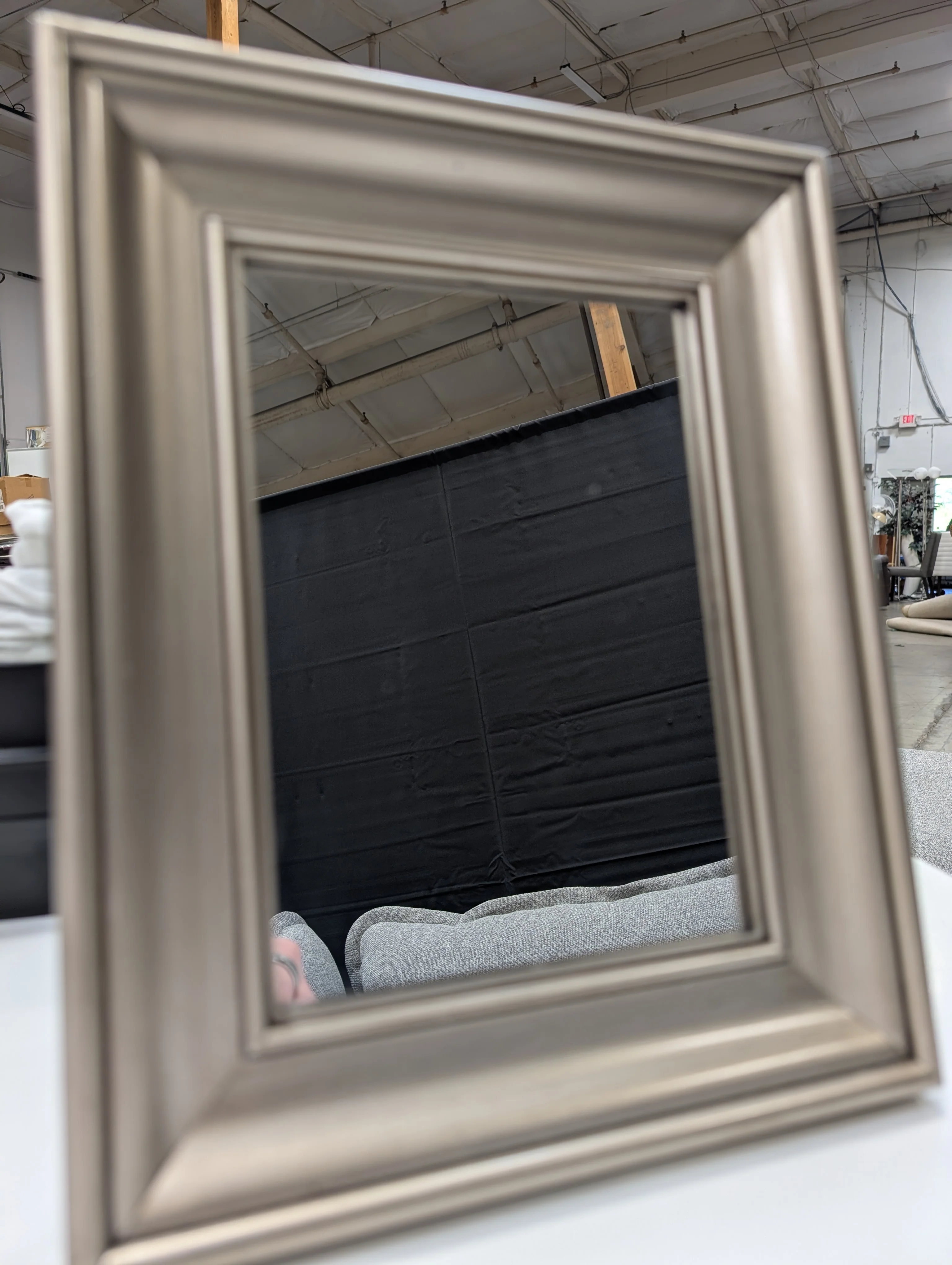 Versatile Rectangular Picture Frame with Stepped Profile - Image 2