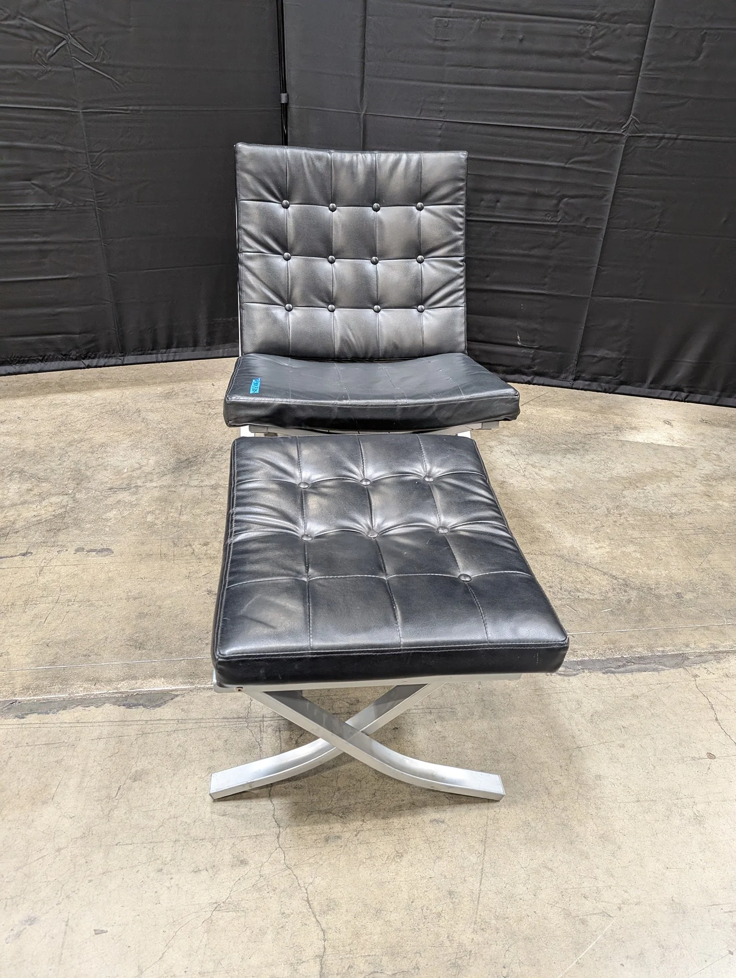 Contemporary Black Tufted Lounge Chair and Ottoman Set