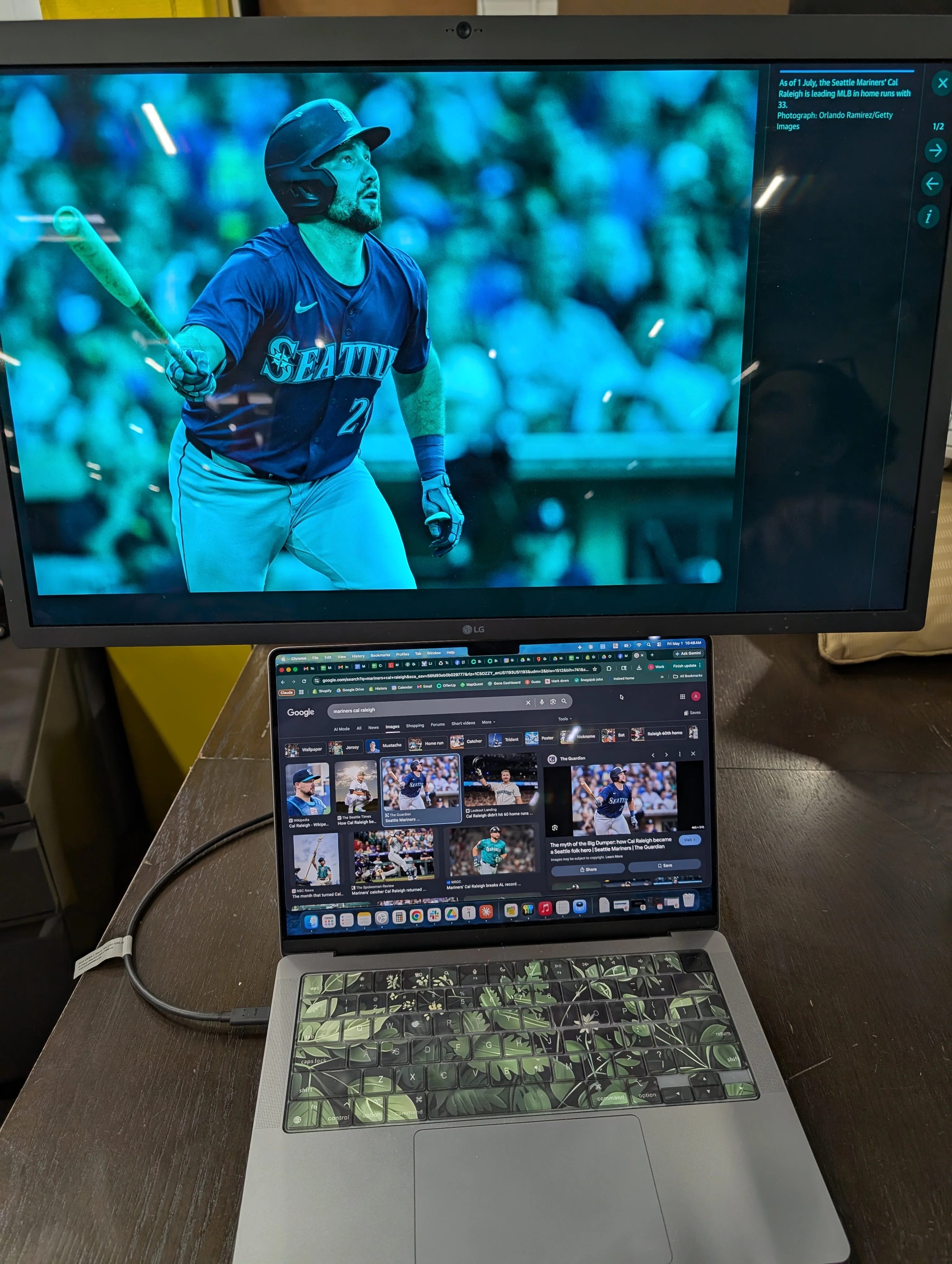 LG UltraFine 5K Display 27MD5KL 27-inch Professional Monitor for Mac - Image 8