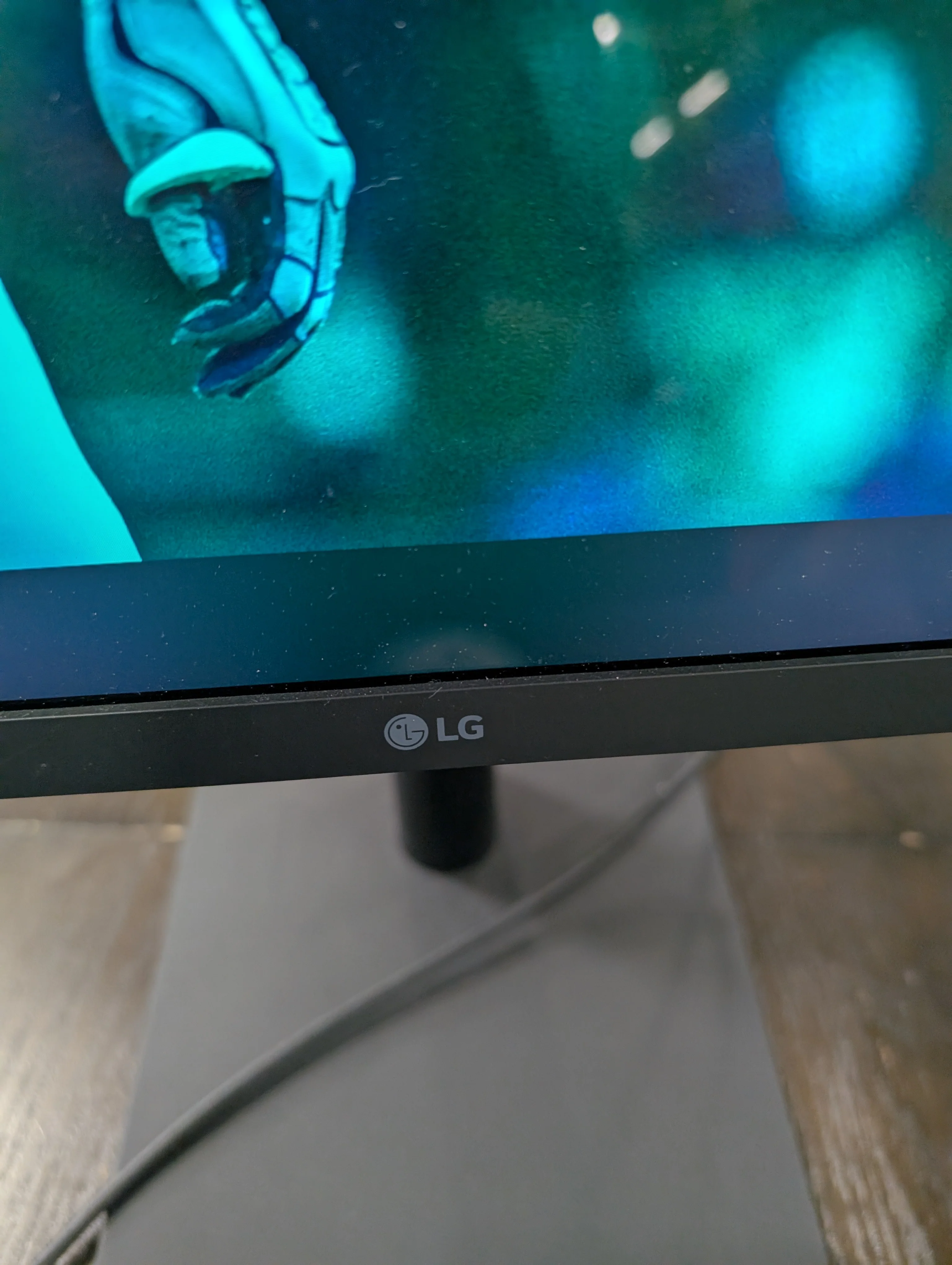 LG UltraFine 5K Display 27MD5KL 27-inch Professional Monitor for Mac - Image 9