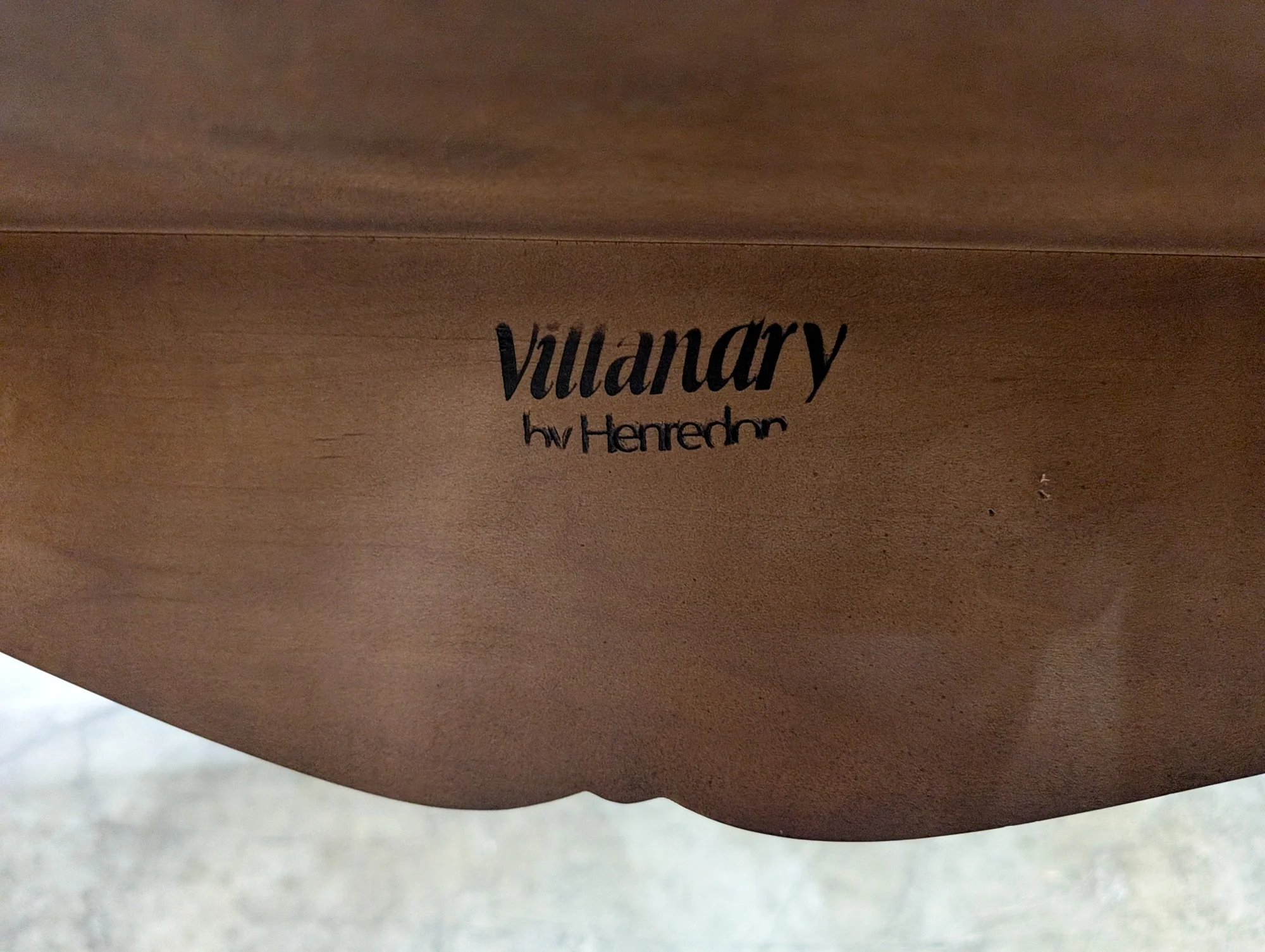 Henredon Villanary Collection Carved Wood Side Table - Image 2