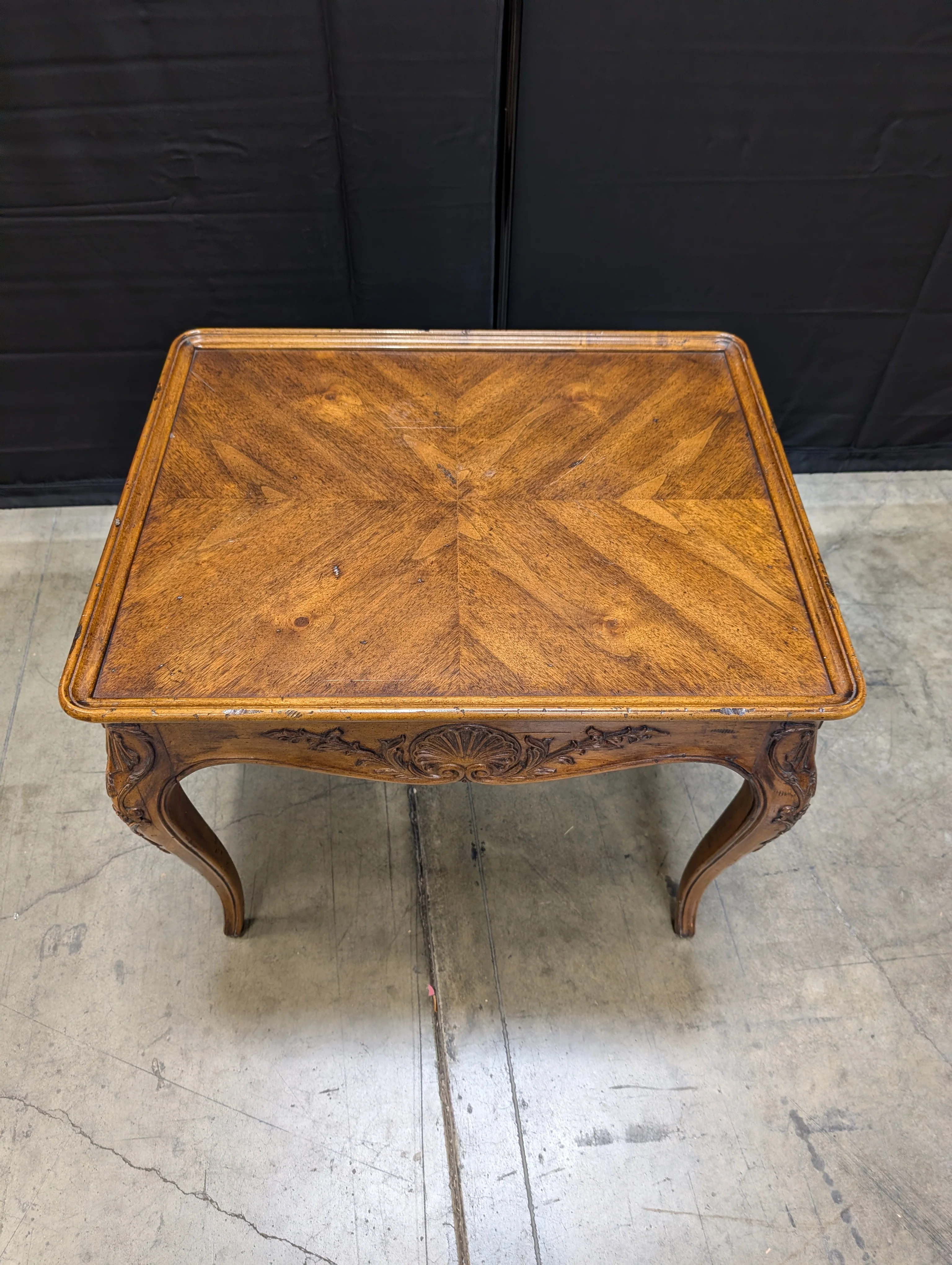 Henredon Villanary Collection Carved Wood Side Table - Image 4