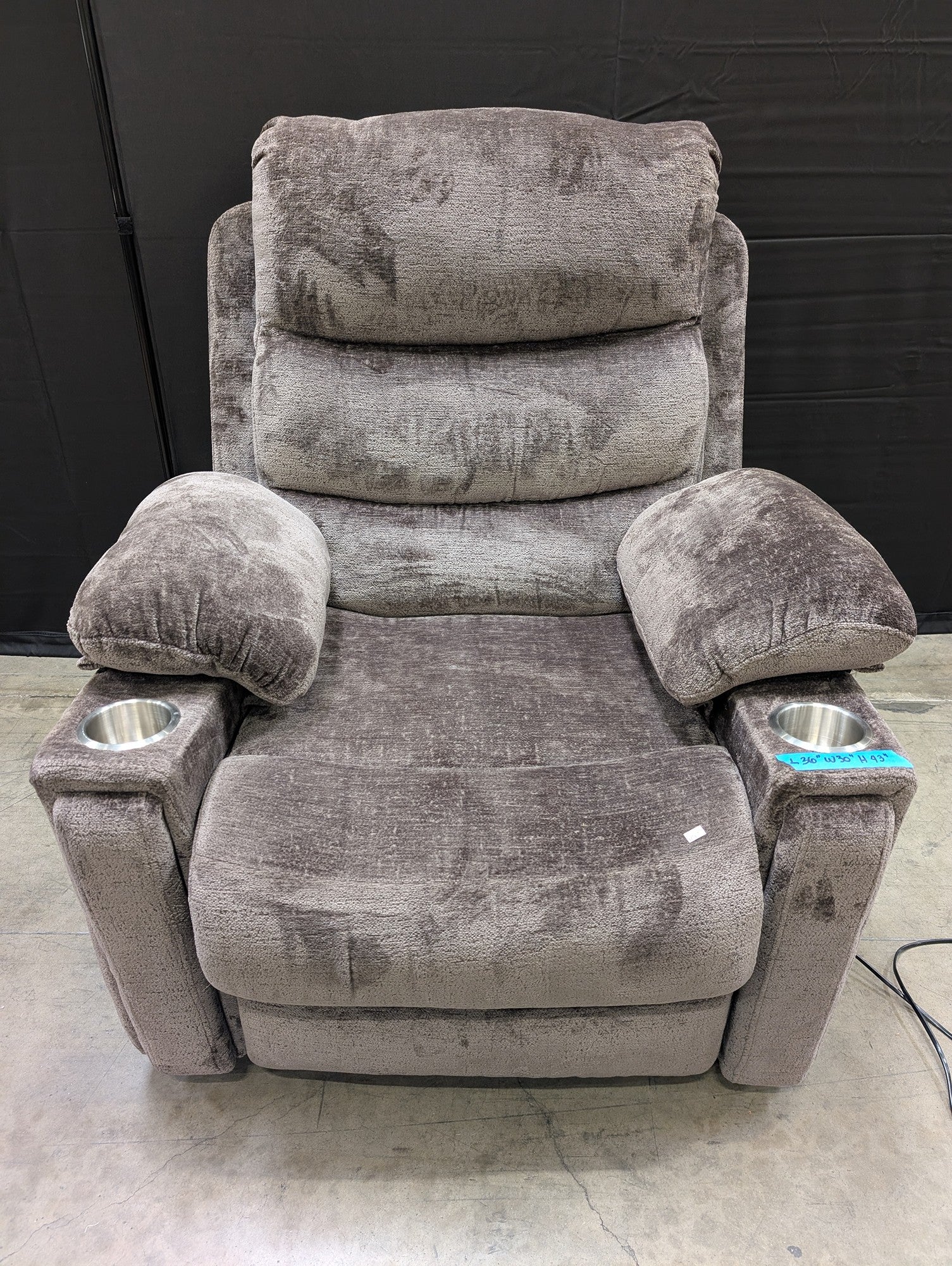 Plush Power Recliner with Cup Holders and USB Charging