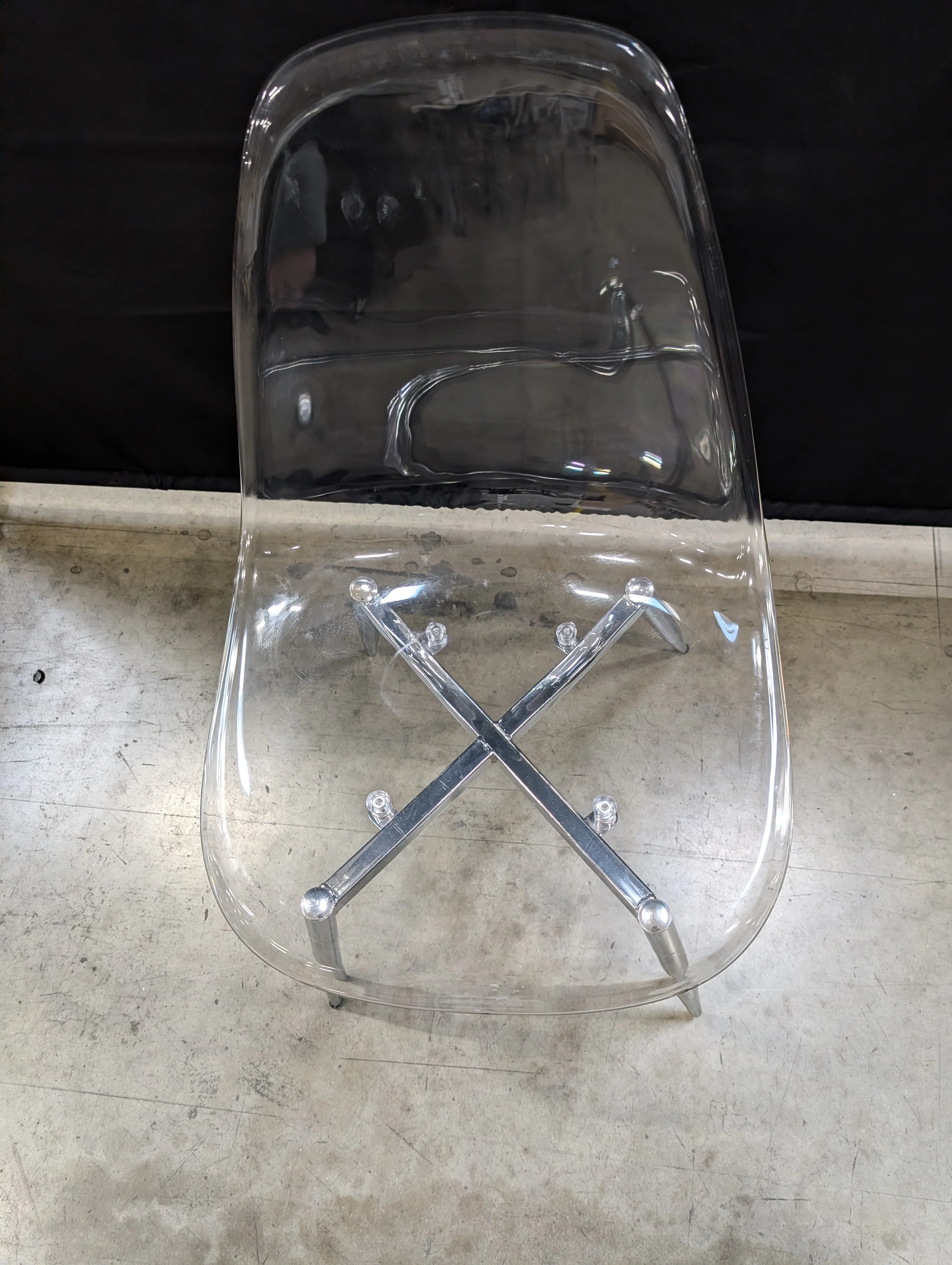 Contemporary Clear Acrylic Style Dining Chair with Chrome Base - Image 4