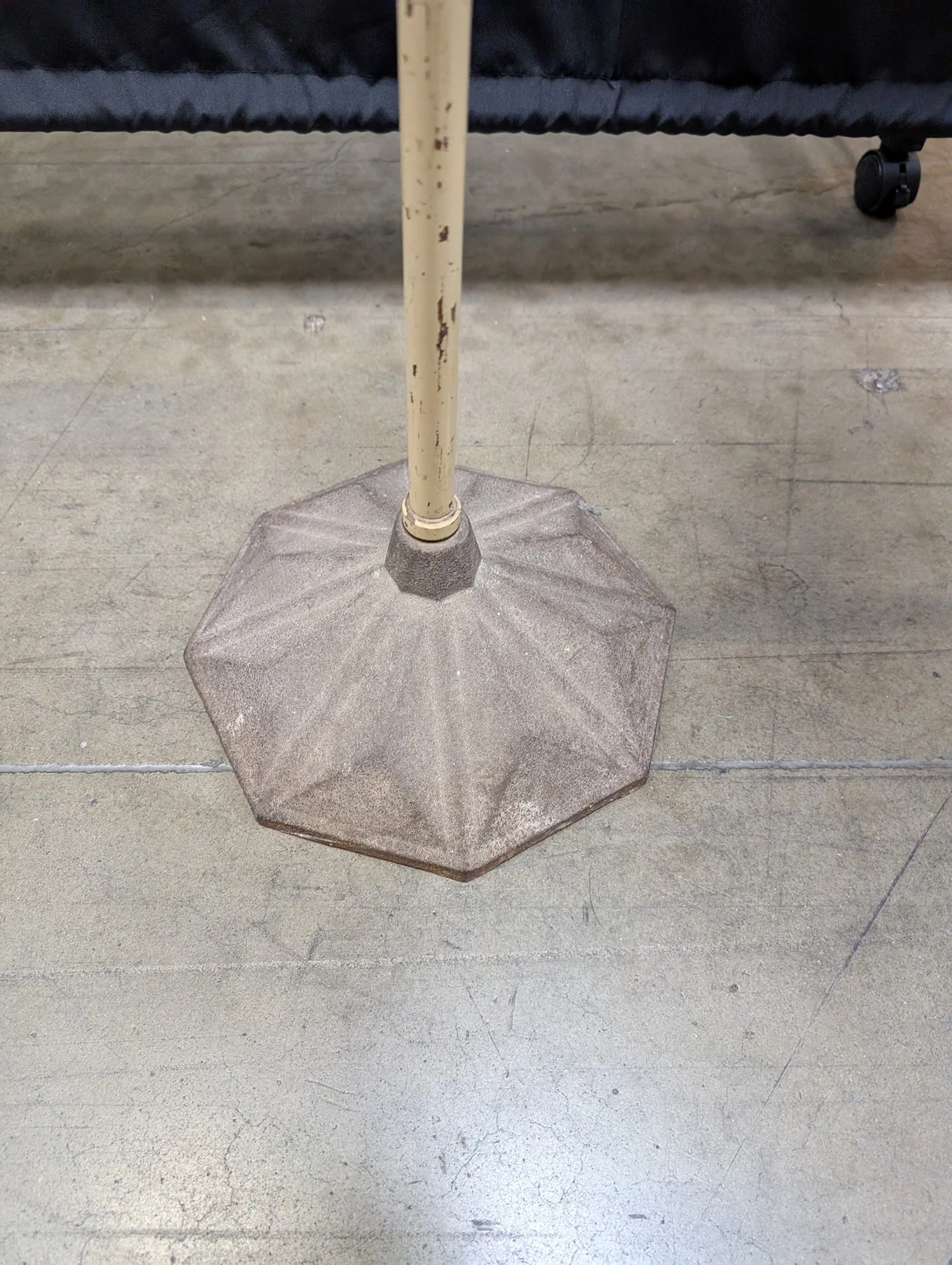 Vintage Burdick Industrial Floor Lamp with Flexible Gooseneck Arm - Image 4