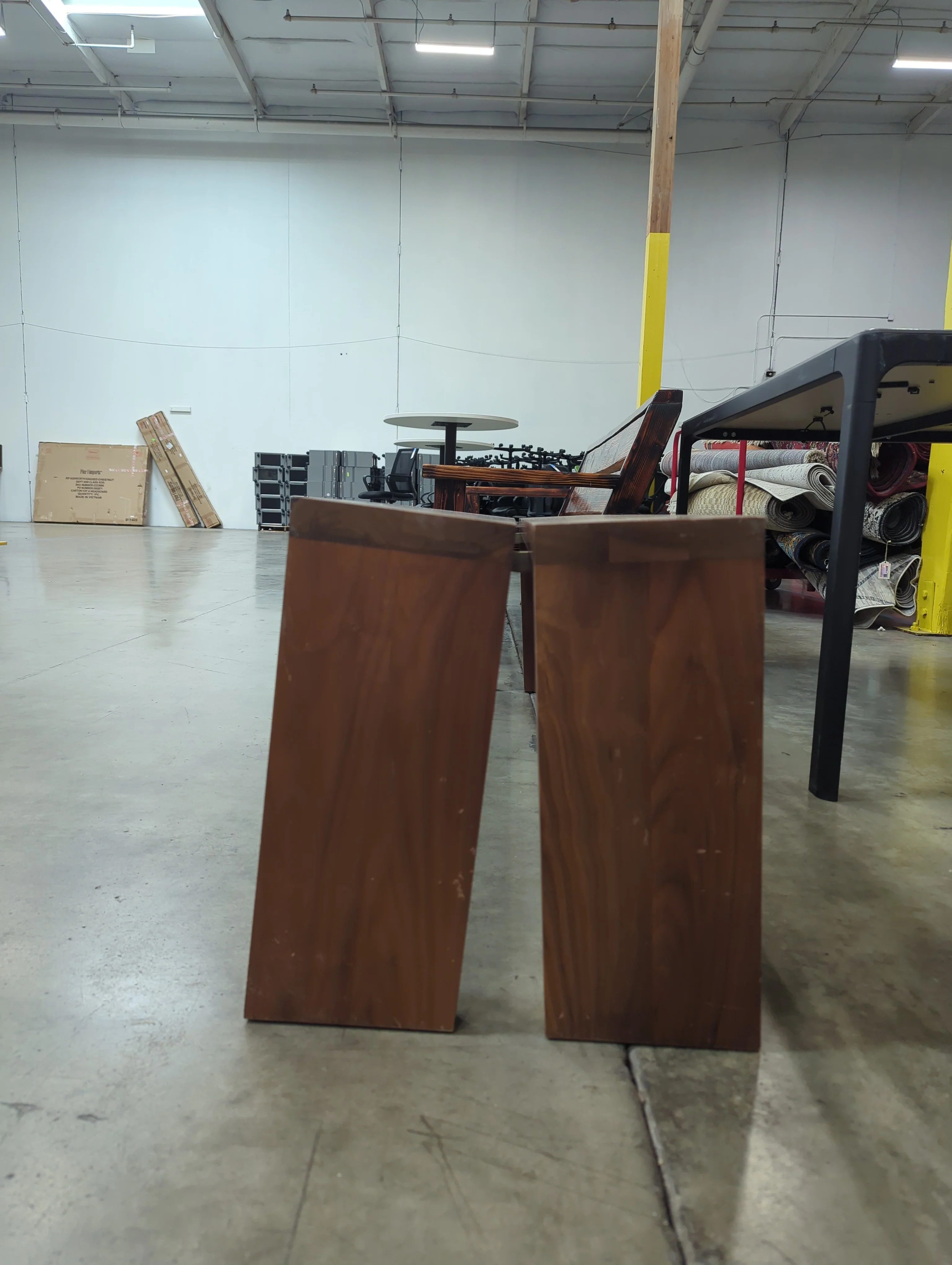 Modern Minimalist Solid Wood Bench - Image 4