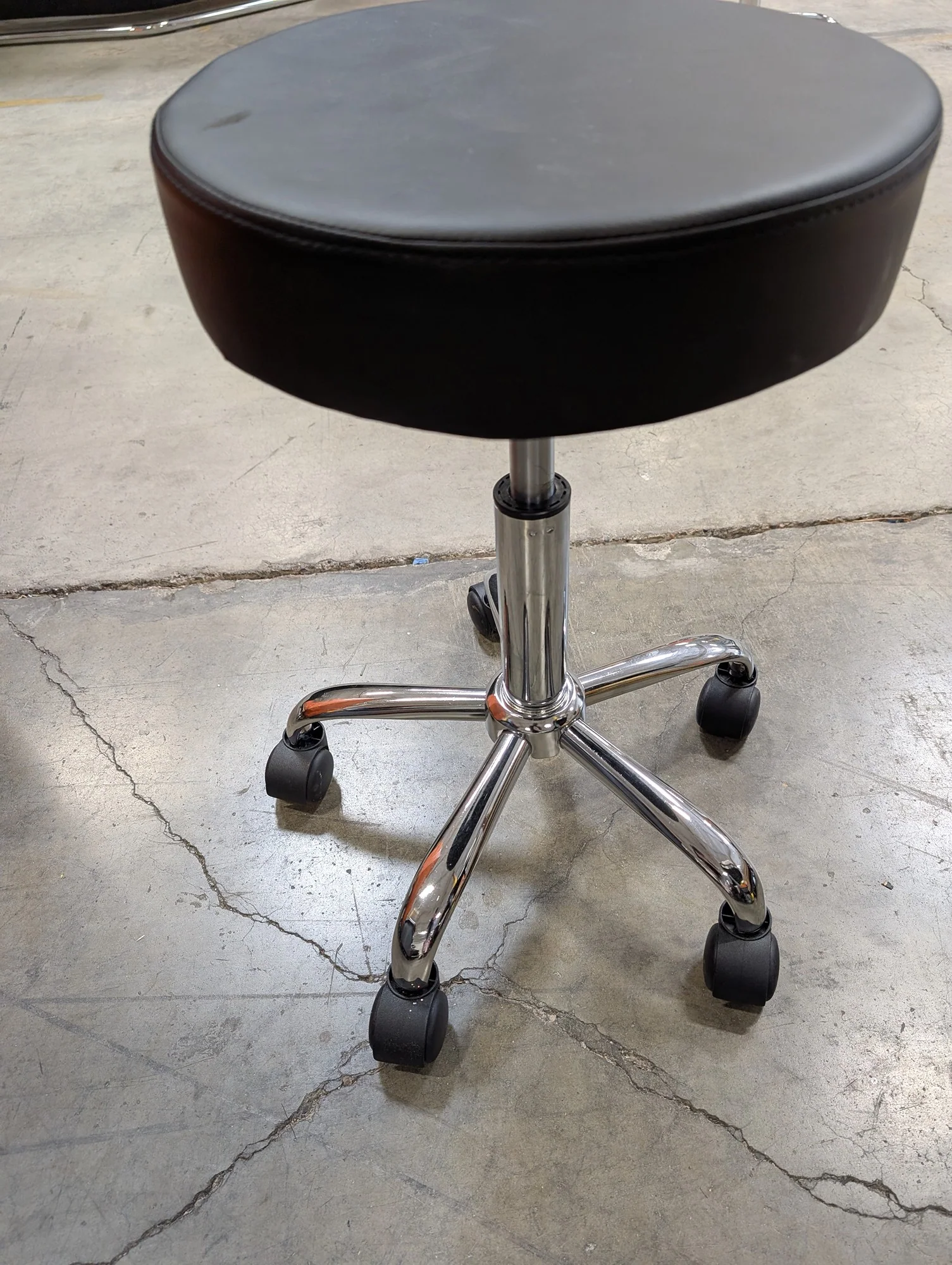 Adjustable Rolling Stool with Black Upholstered Seat - Image 2