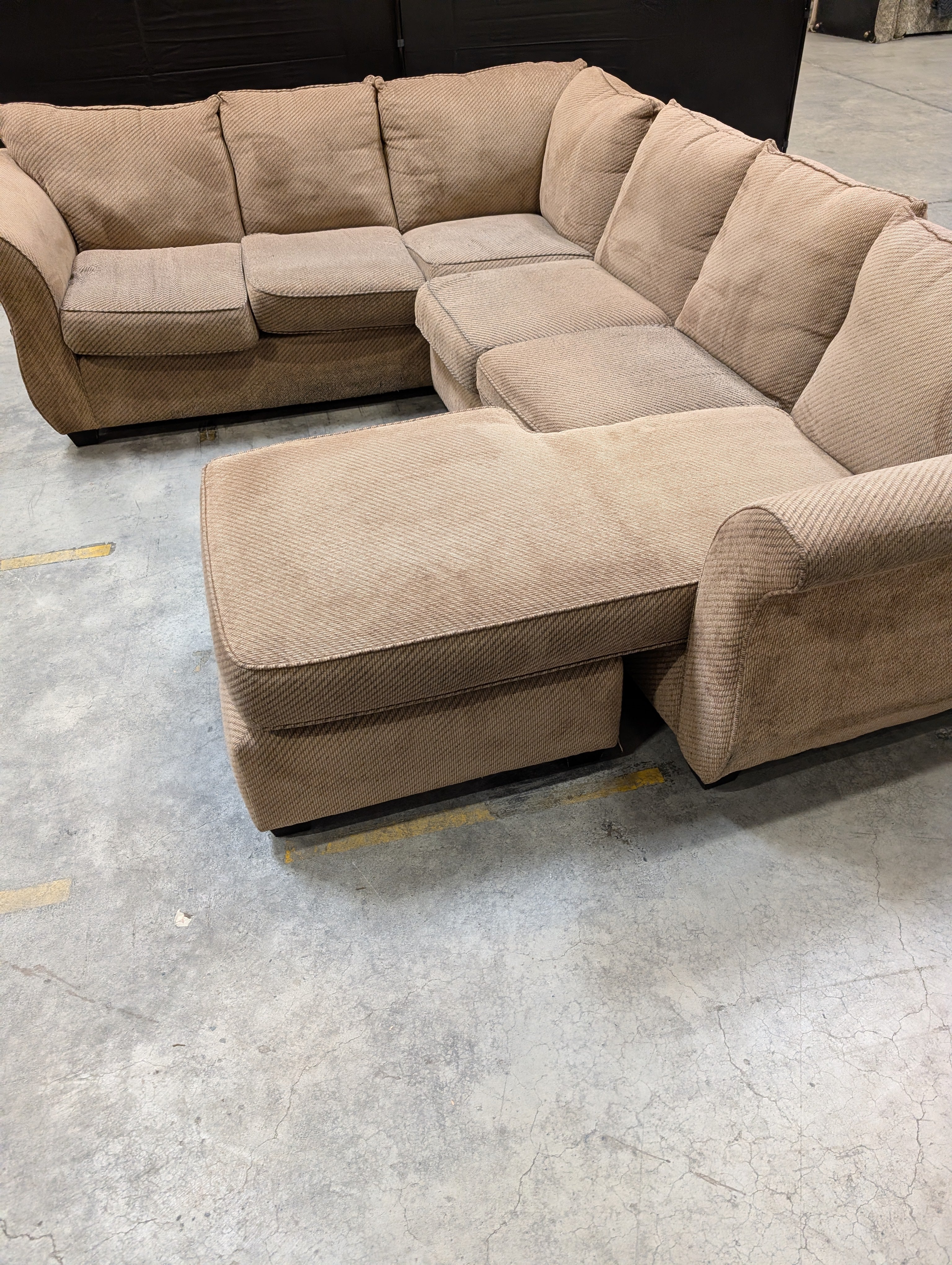 Used Neutral Tone Textured Fabric L-Shape Sectional Sofa - Image 2