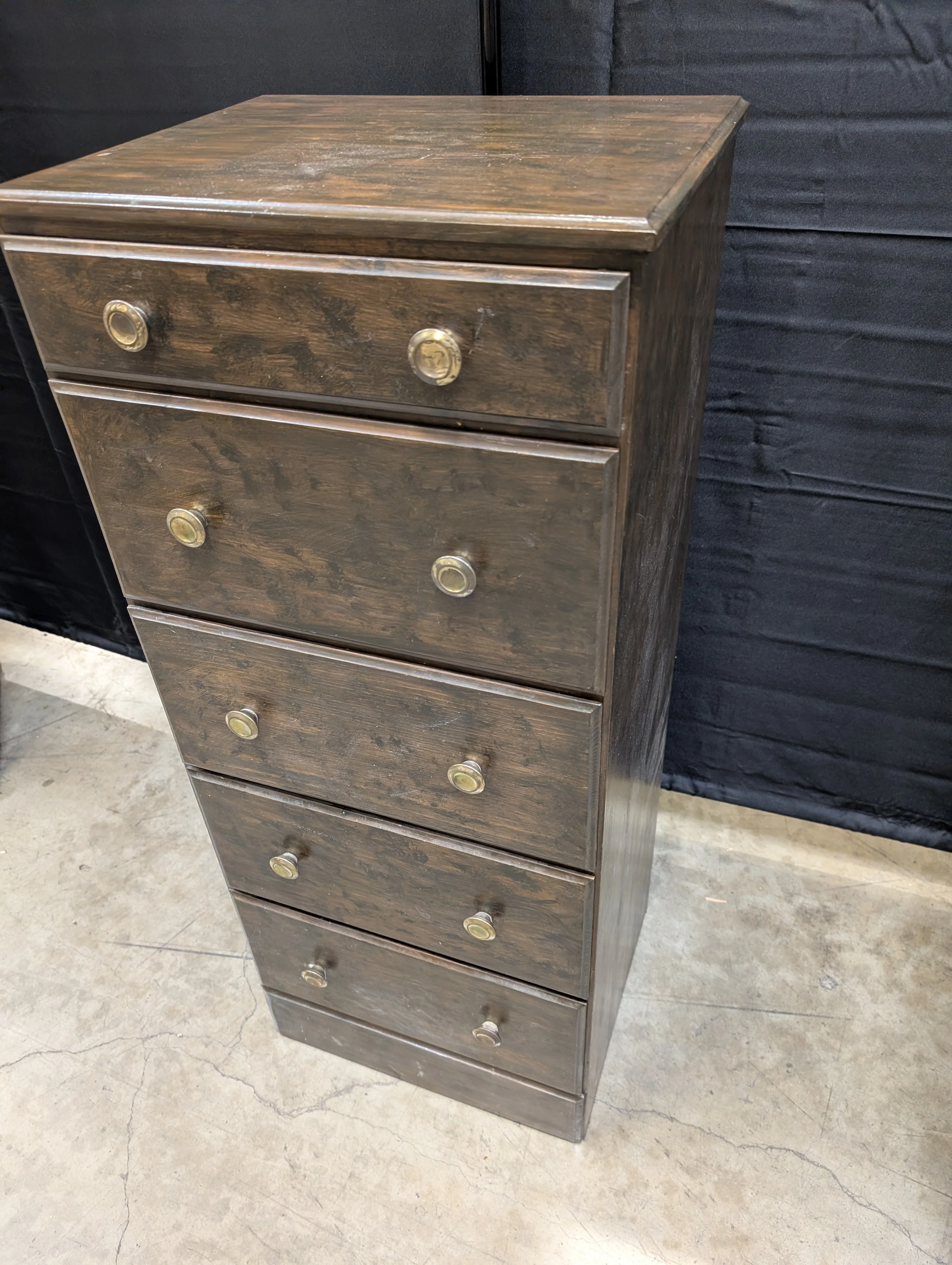 Narrow 5-Drawer Wood Storage Chest with Brass-Toned Knobs - Image 5