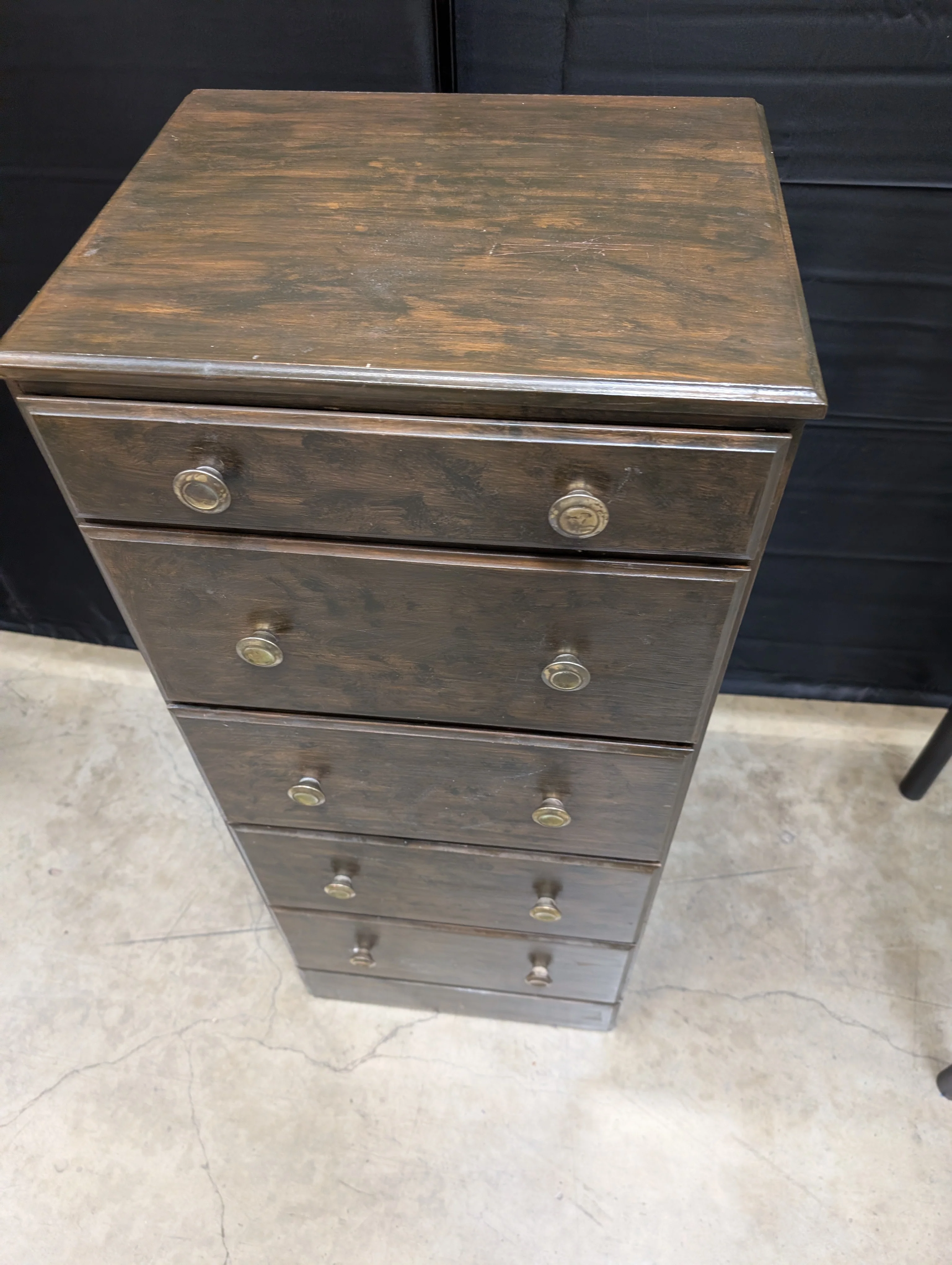Narrow 5-Drawer Wood Storage Chest with Brass-Toned Knobs - Image 6