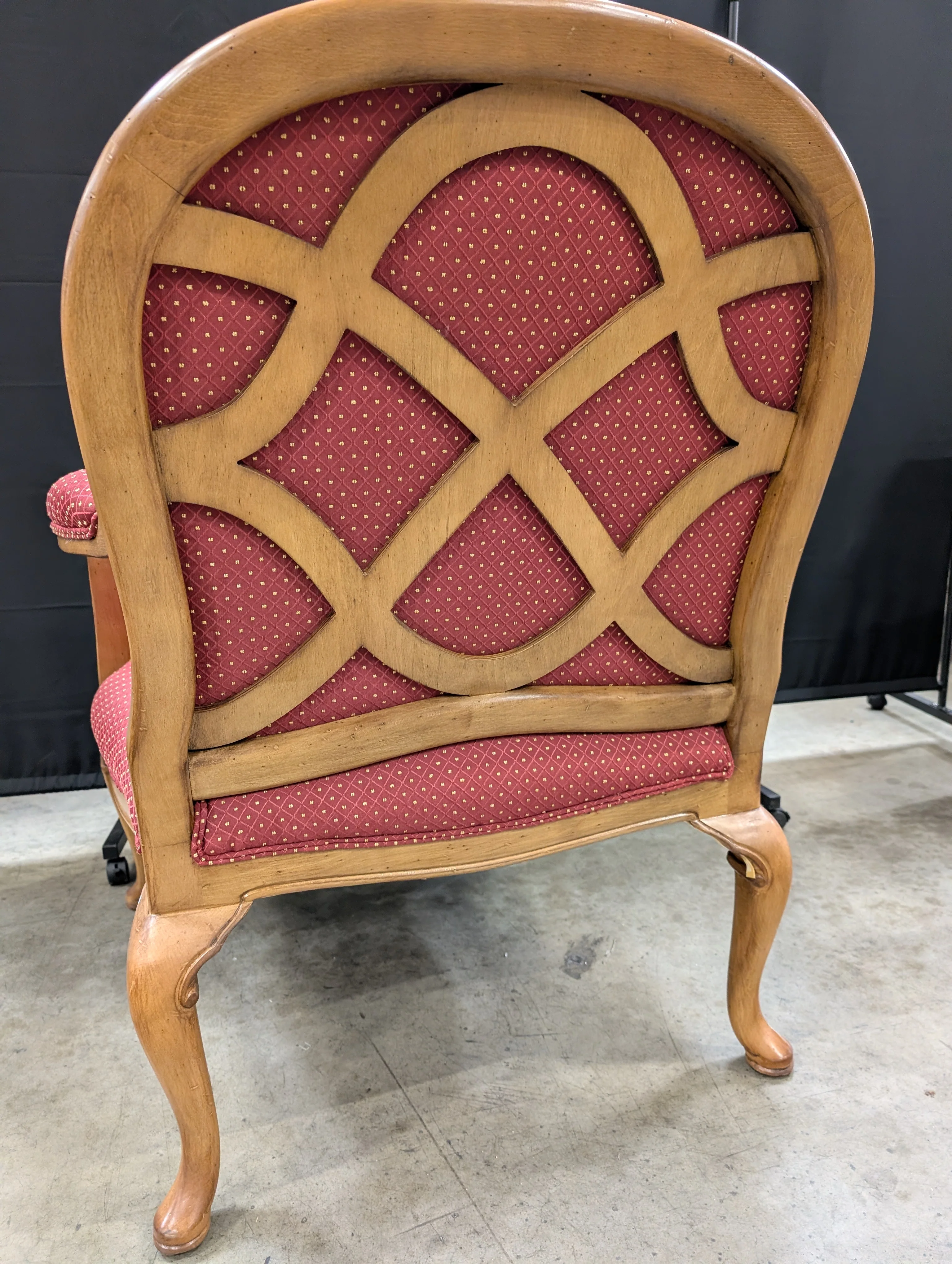 Traditional Red Upholstered SHERRILL Accent Armchair - Image 7
