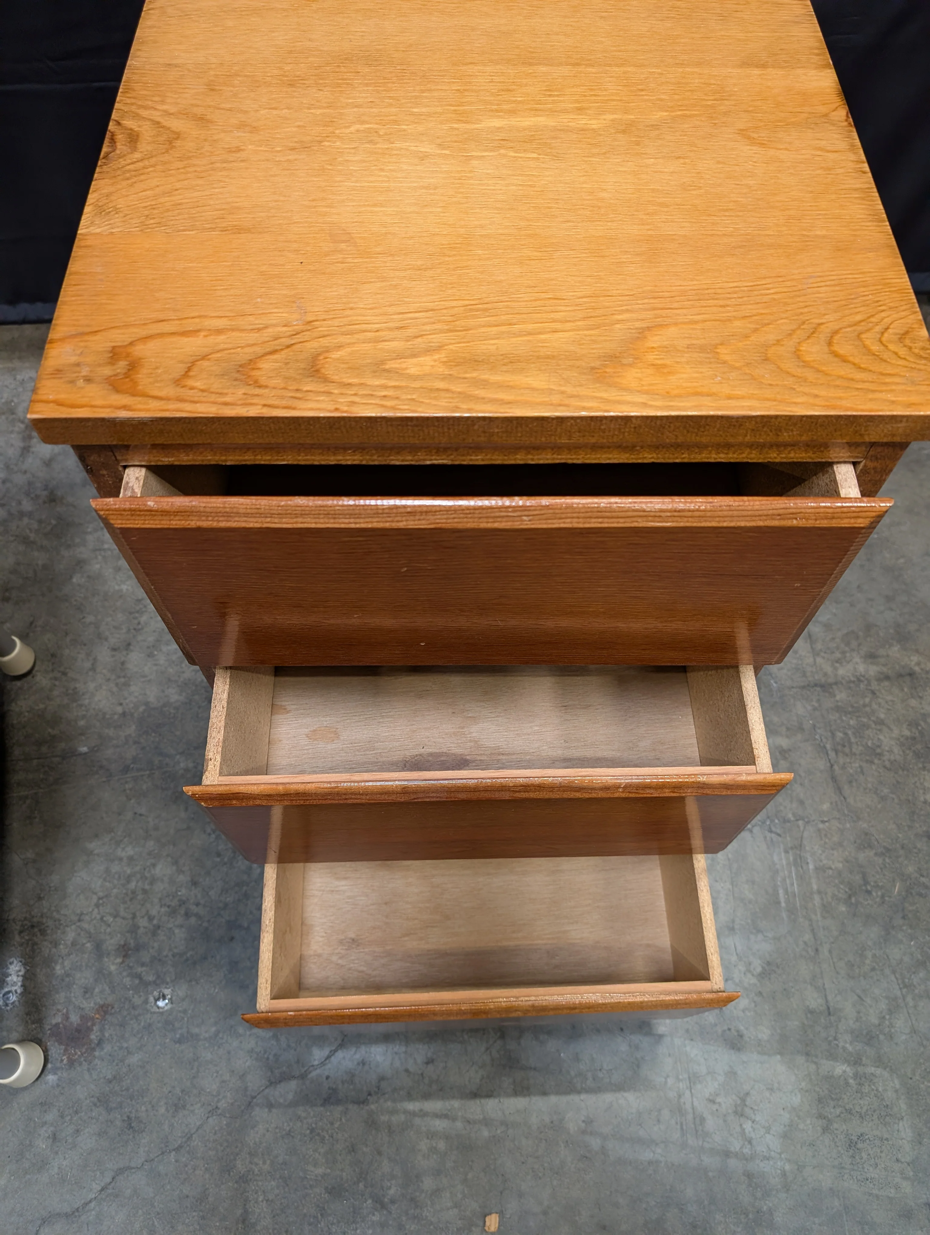 Solid Wood 3-Drawer Storage Cabinet - Image 2