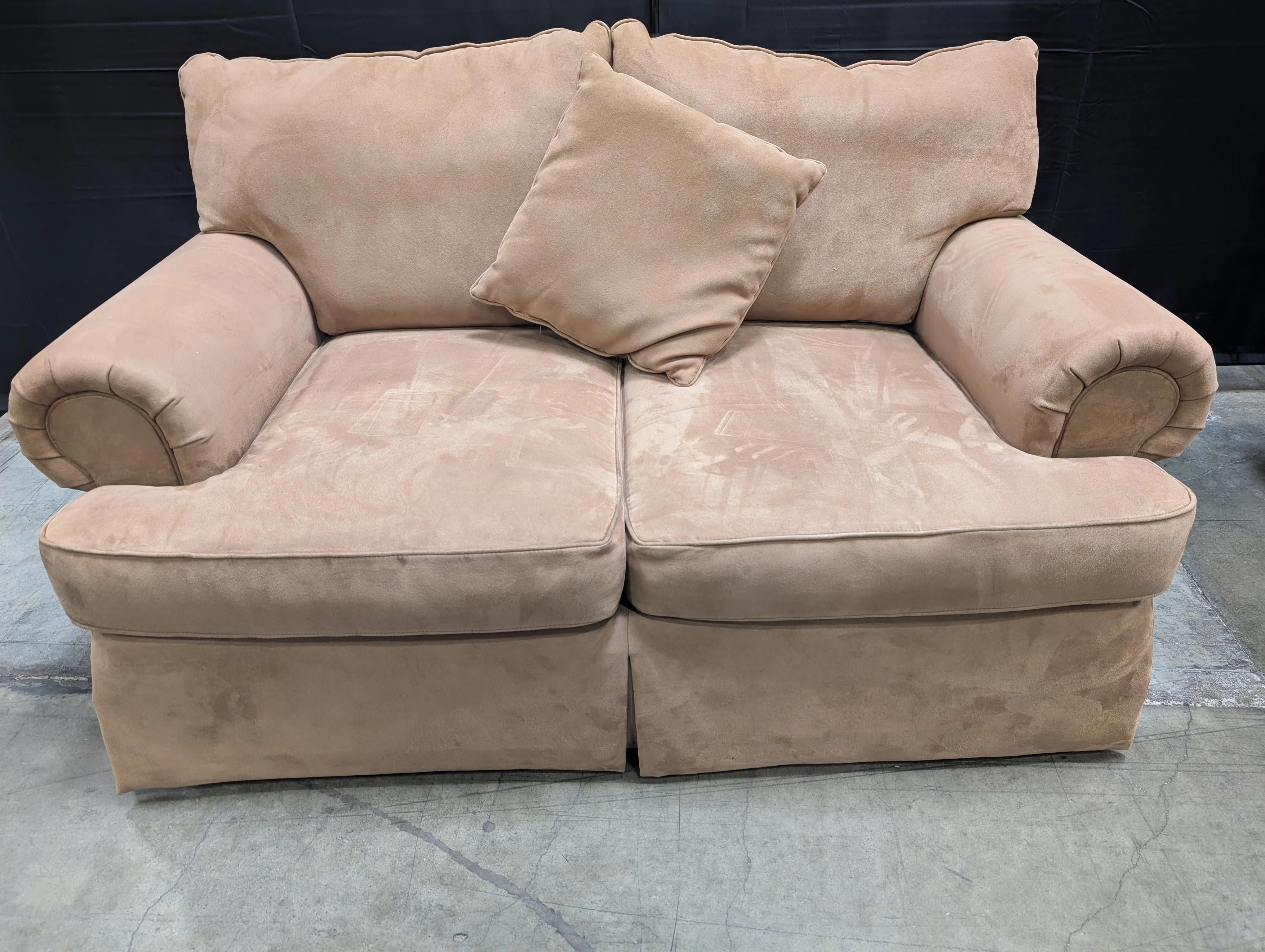 Neutral Beige Flexsteel Sofa - Image 3